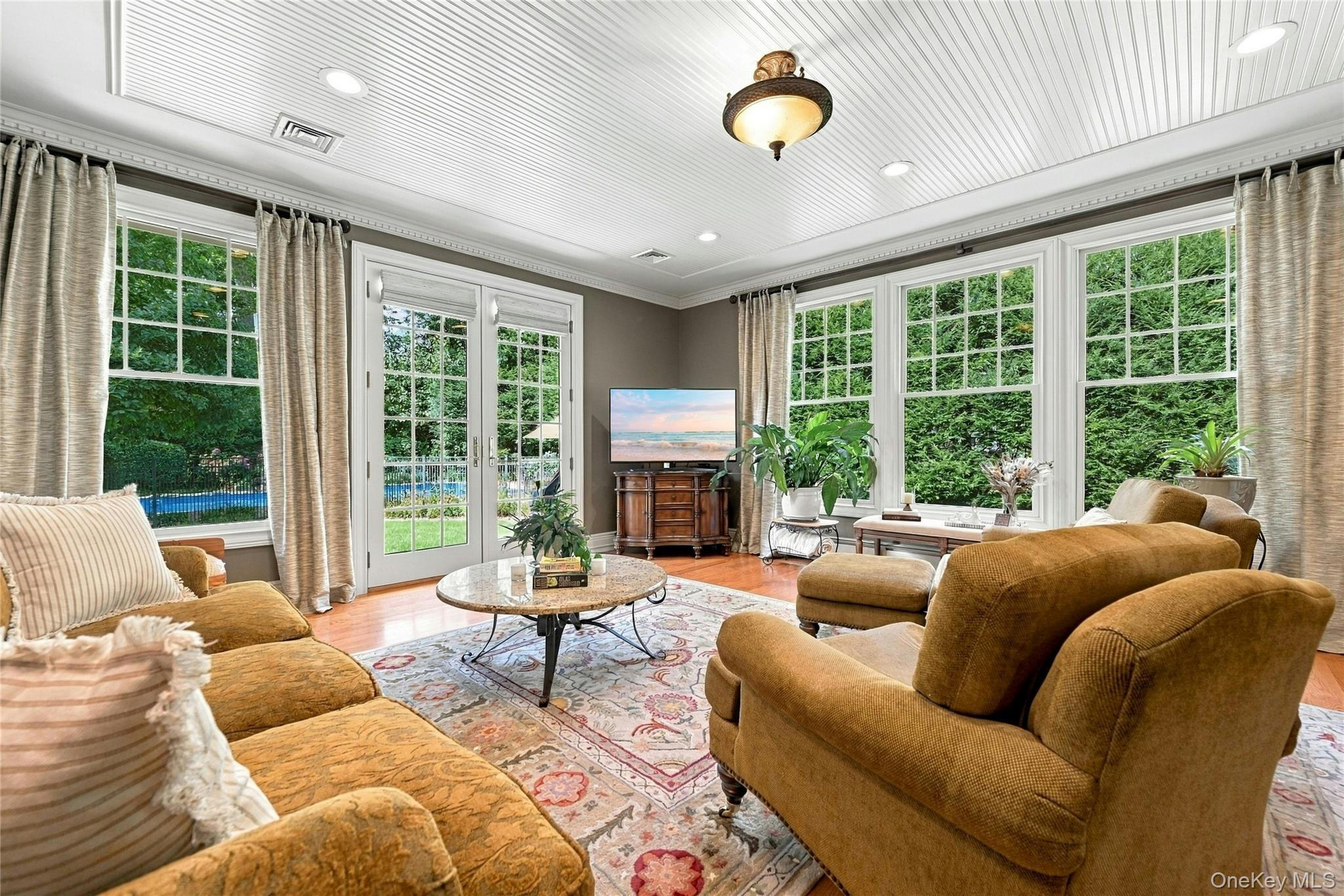 5 Hillsview Road Property Photo 14