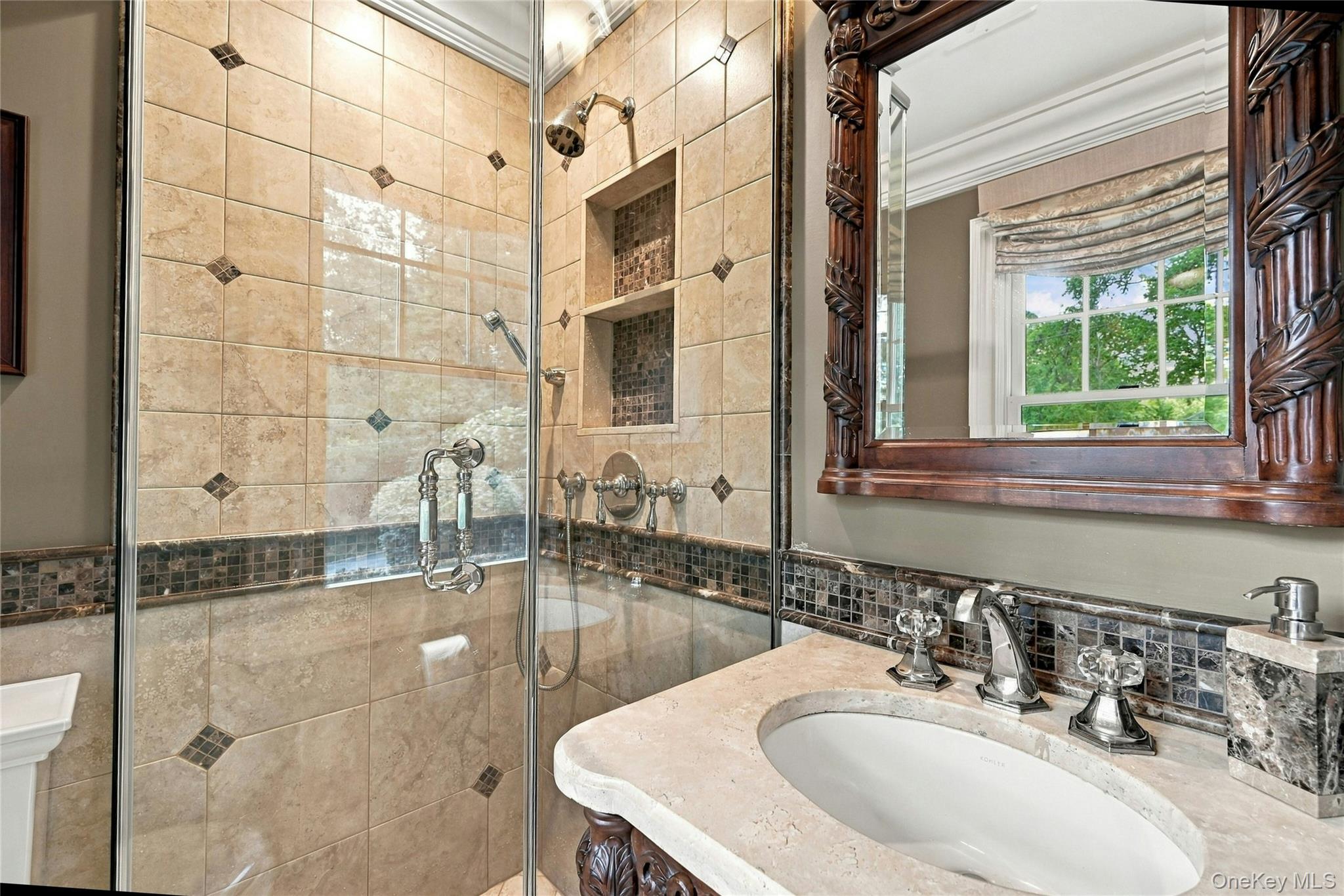5 Hillsview Road Property Photo 31