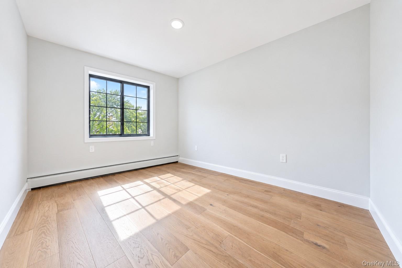 1111 Shore Parkway Property Photo 21
