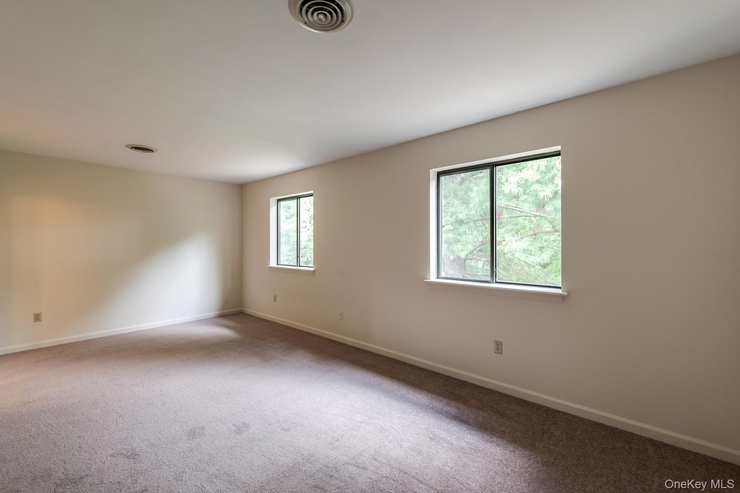 7 Topaz Run Property Photo 17