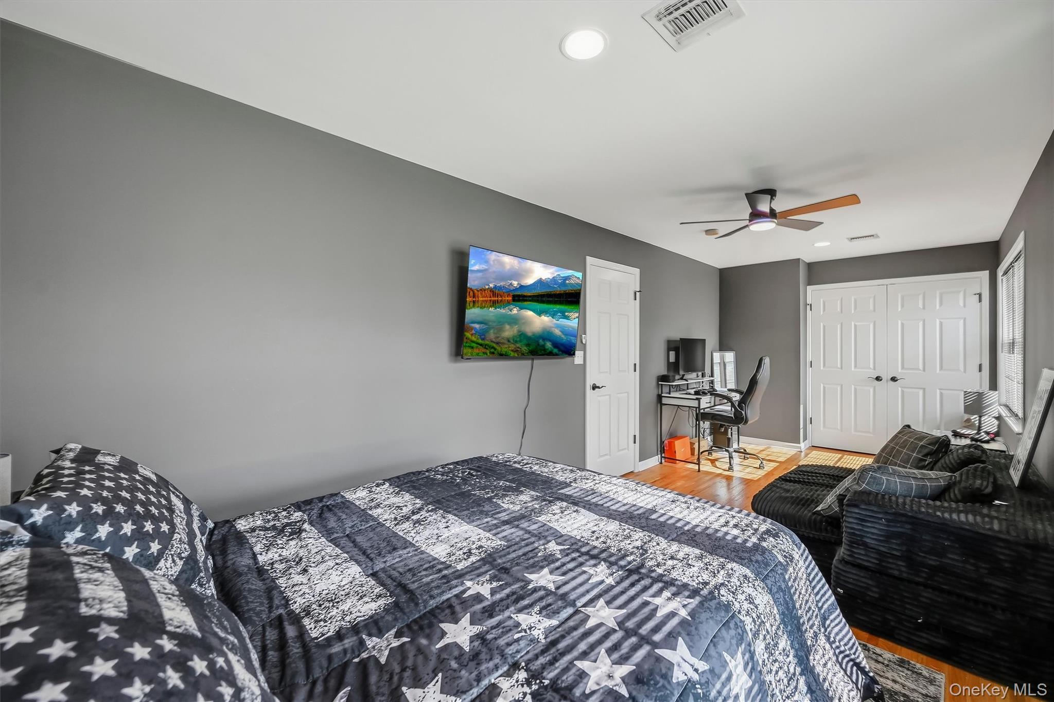 1 Hazen Street Property Photo 23