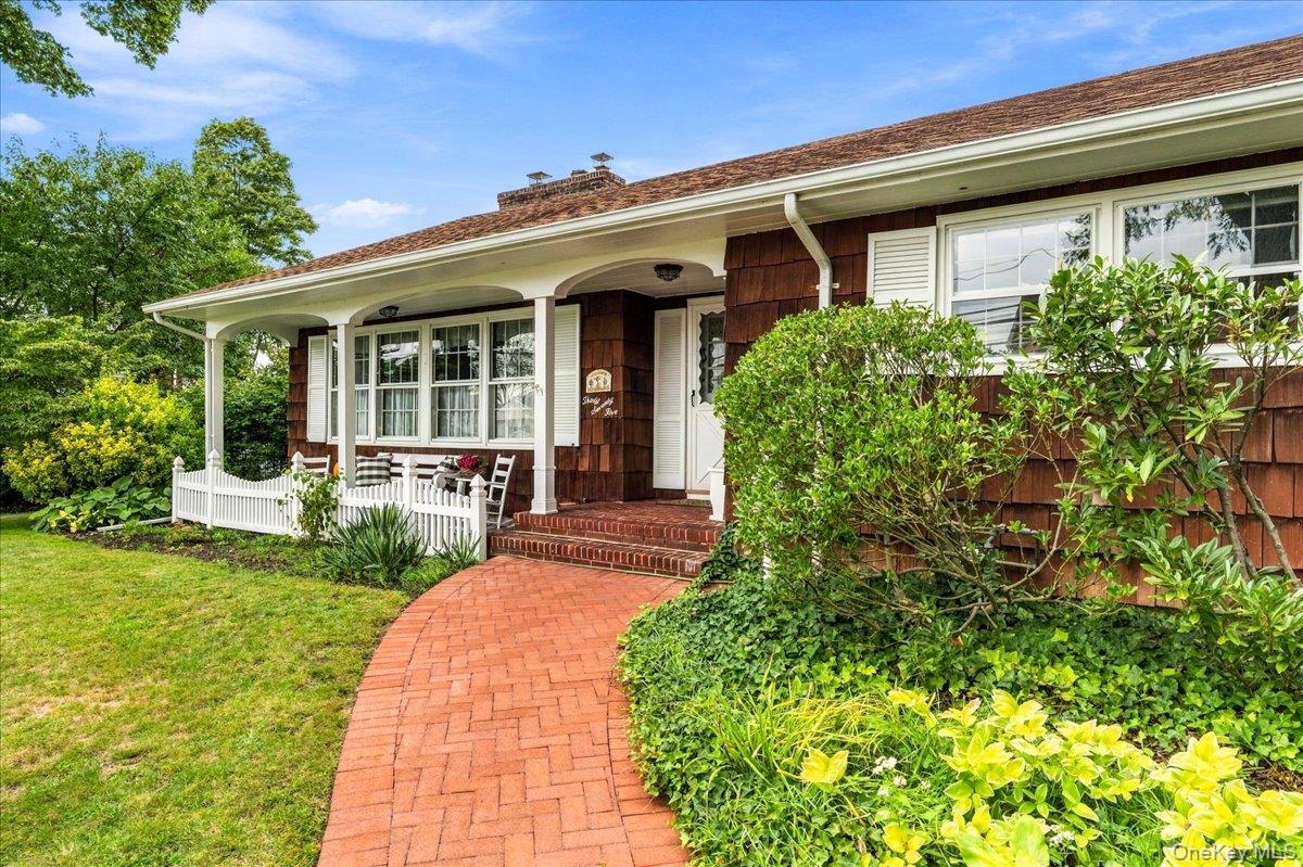 3075 Wilson Avenue Property Photo 1