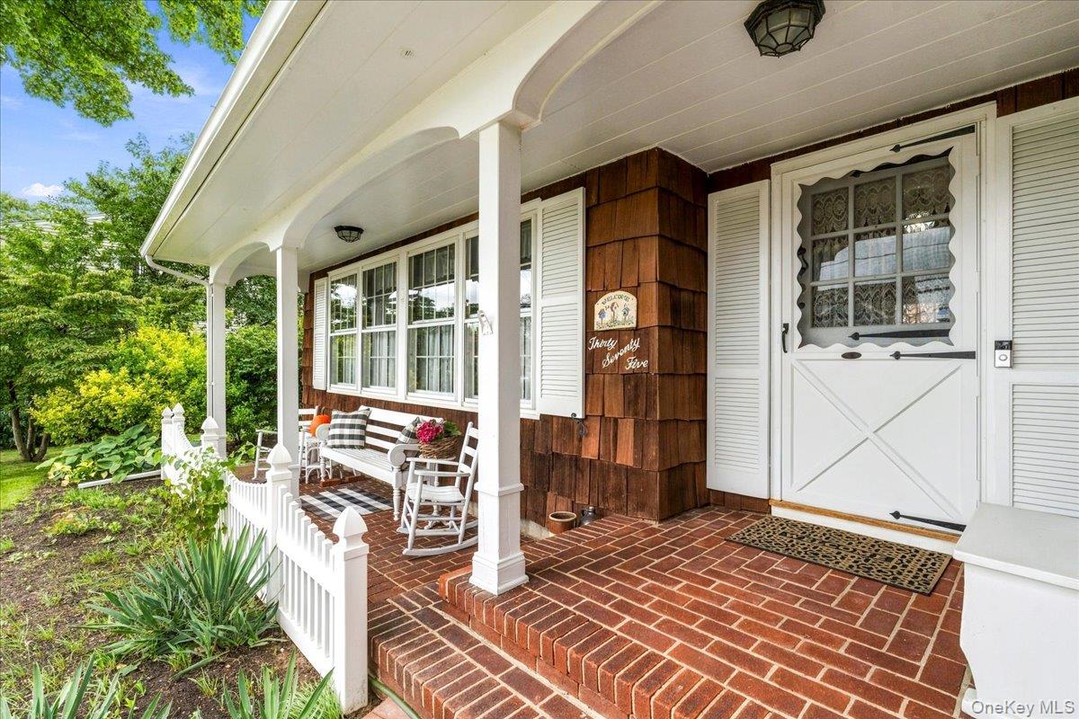 3075 Wilson Avenue Property Photo 3