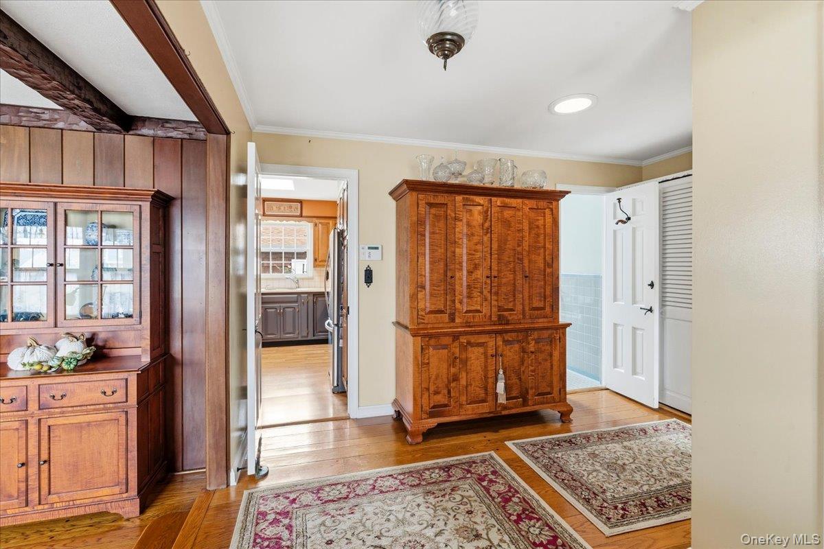 3075 Wilson Avenue Property Photo 5