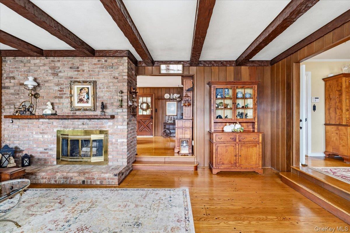 3075 Wilson Avenue Property Photo 8