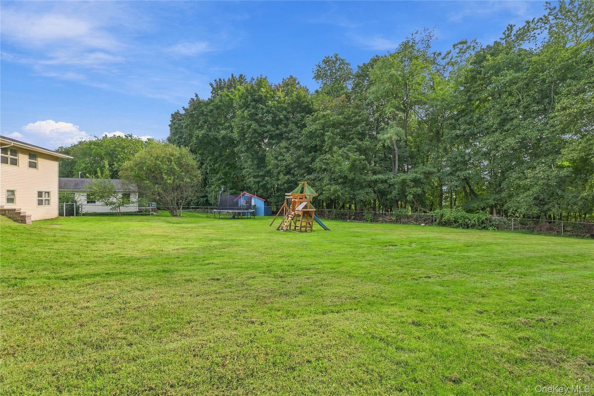 39 Clintonwood Drive Property Photo 34