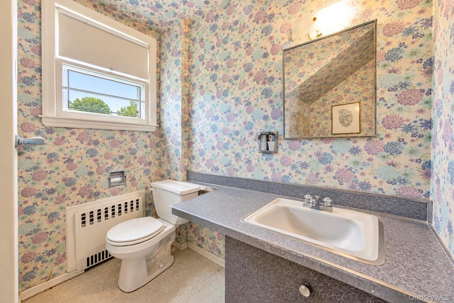 517 E Shore Road Property Photo 22