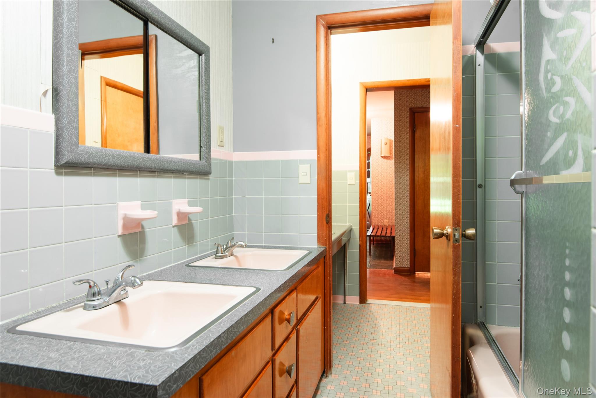 13 Edgewood Drive Property Photo 15
