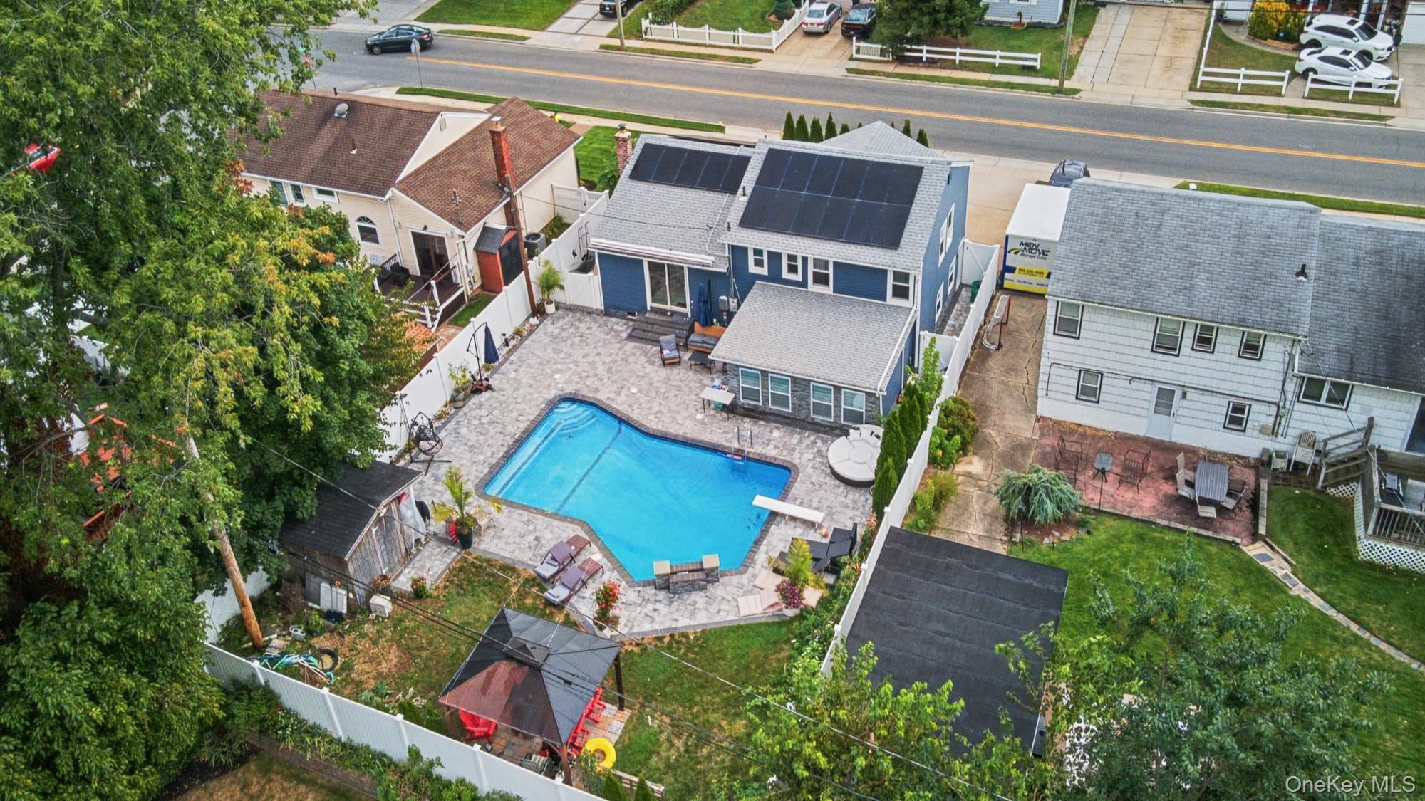 1575 Prospect Avenue Property Photo 4