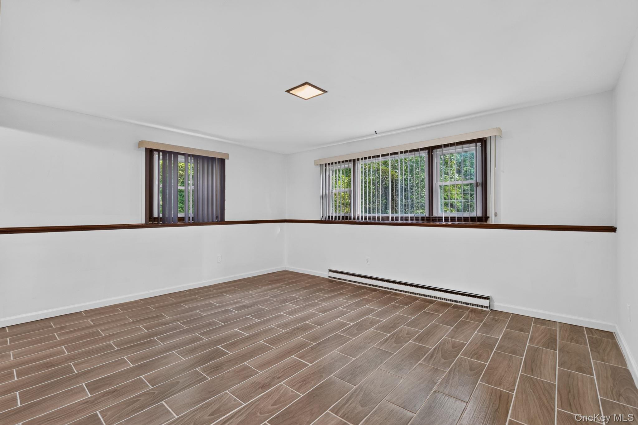 155 Stoneleigh Avenue 1 Property Photo 16