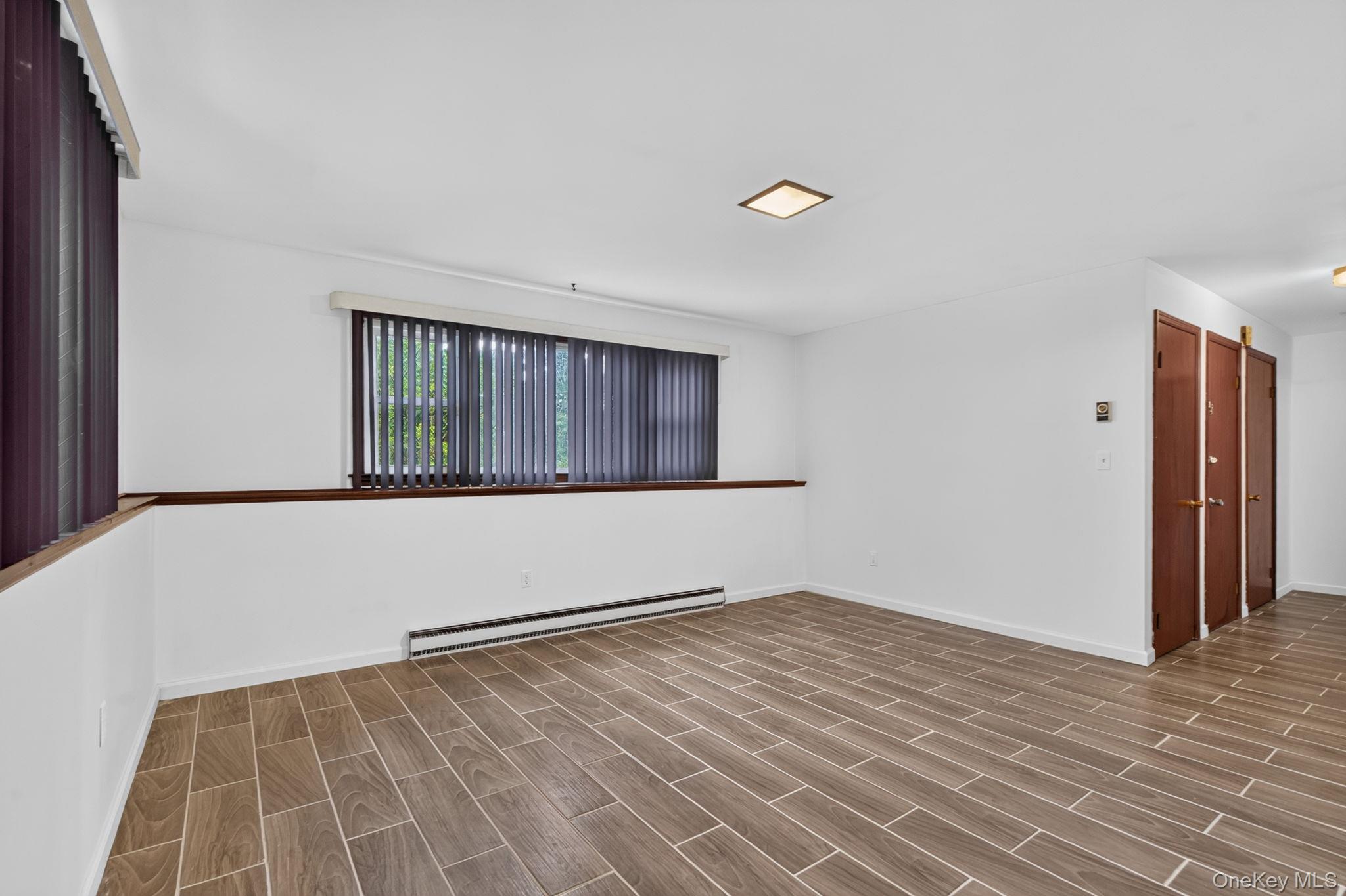 155 Stoneleigh Avenue 1 Property Photo 19