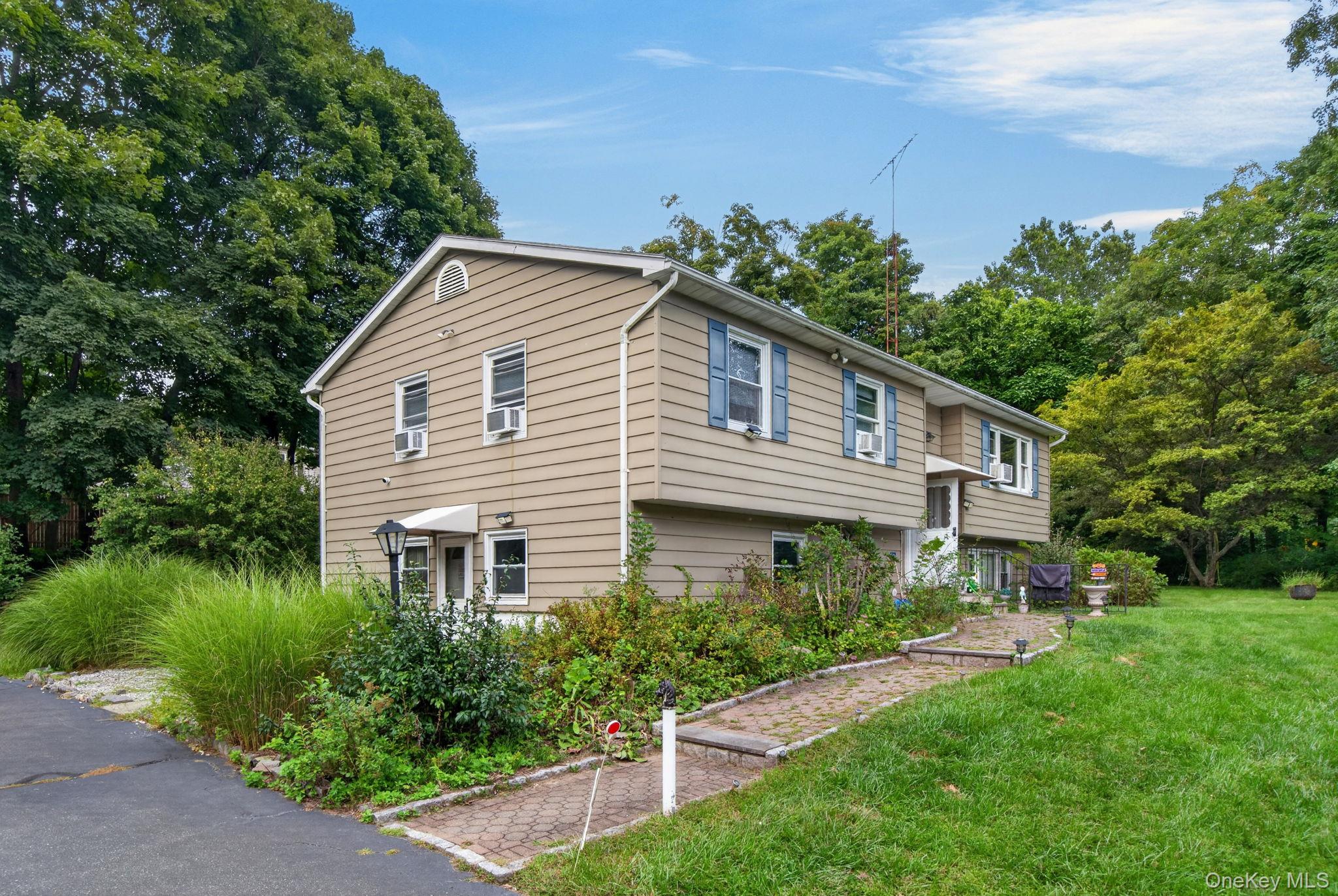 155 Stoneleigh Avenue 1 Property Photo 27