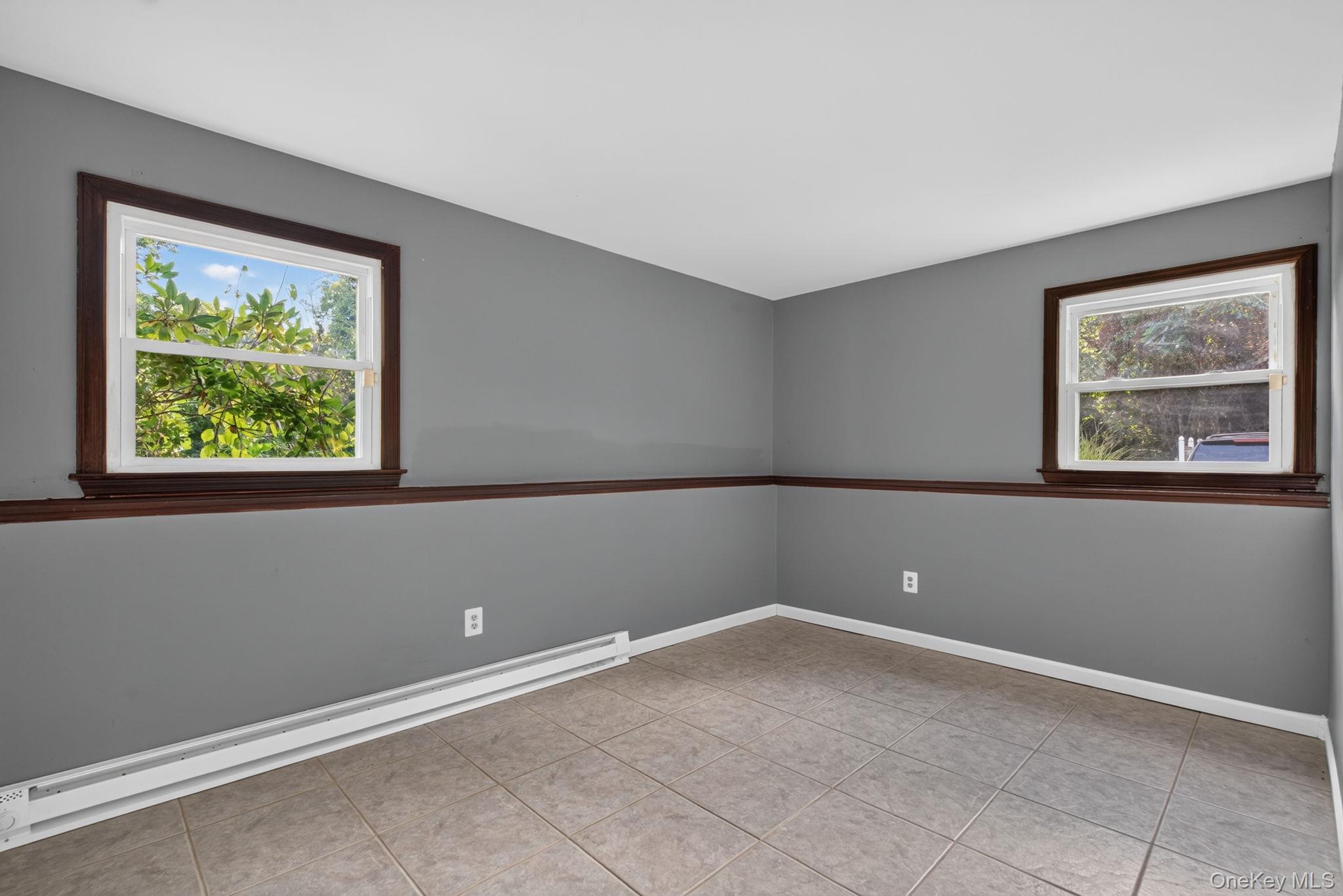 155 Stoneleigh Avenue 1 Property Photo 31