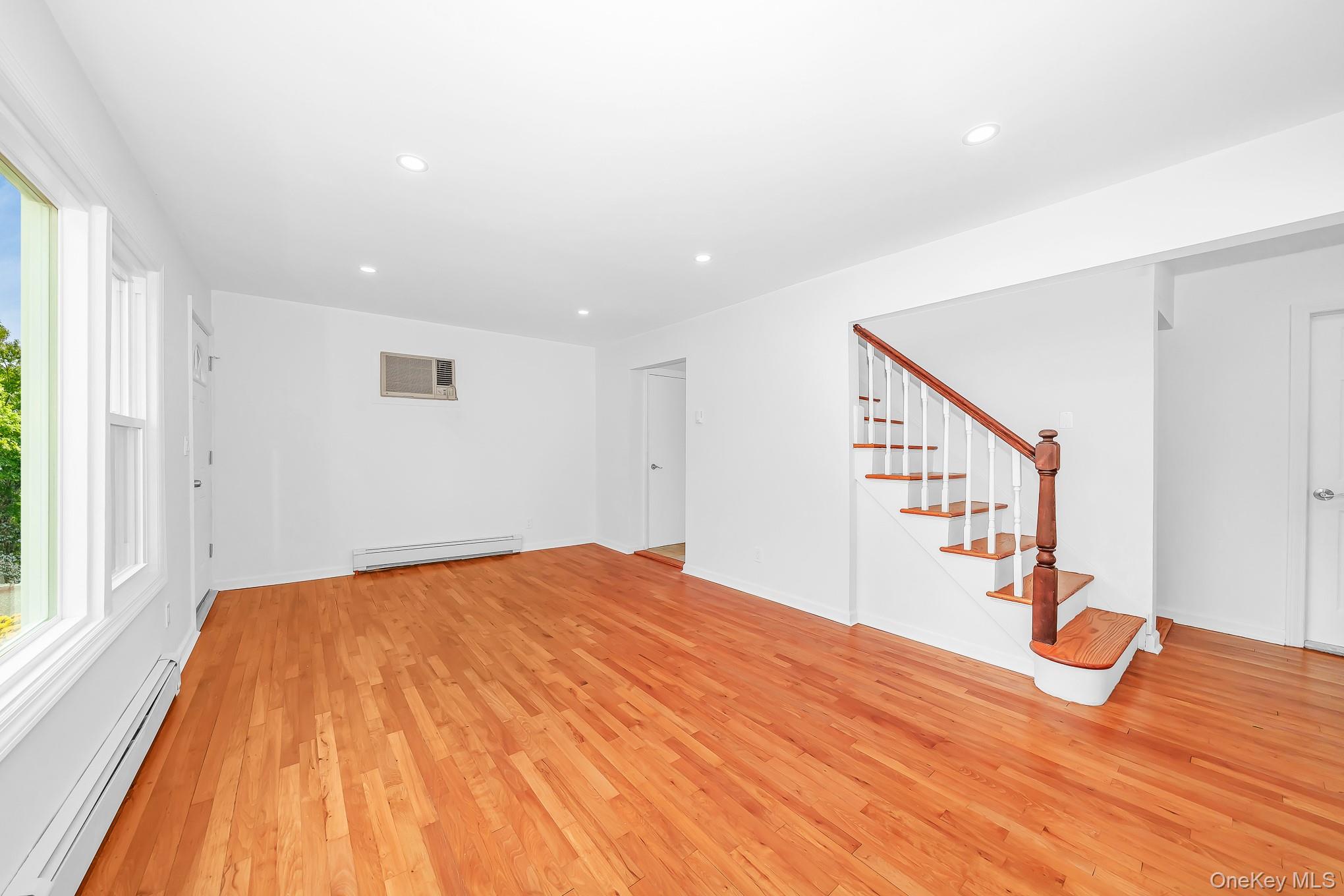 2230 Beech Street Property Photo 14