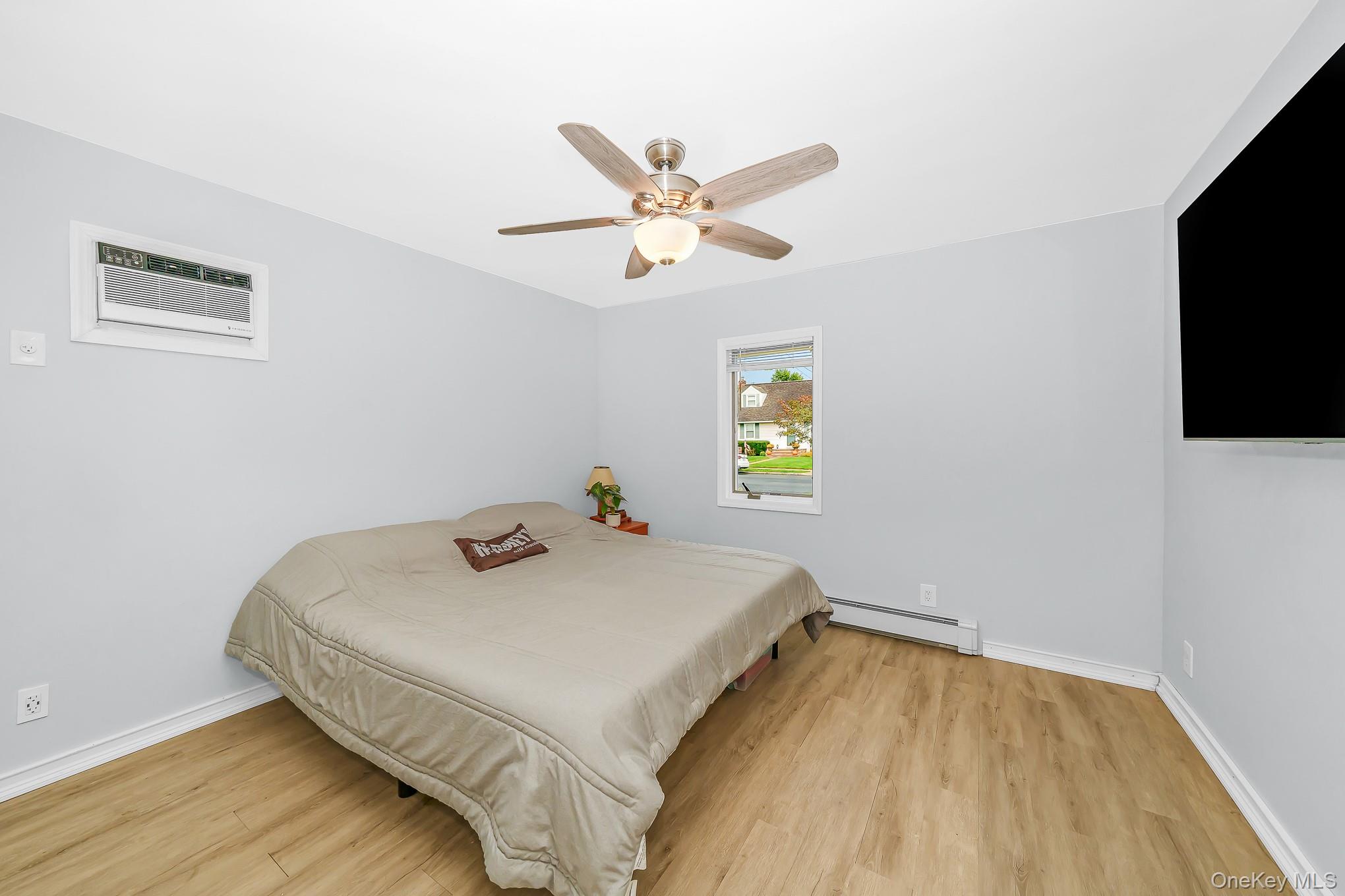 2230 Beech Street Property Photo 18