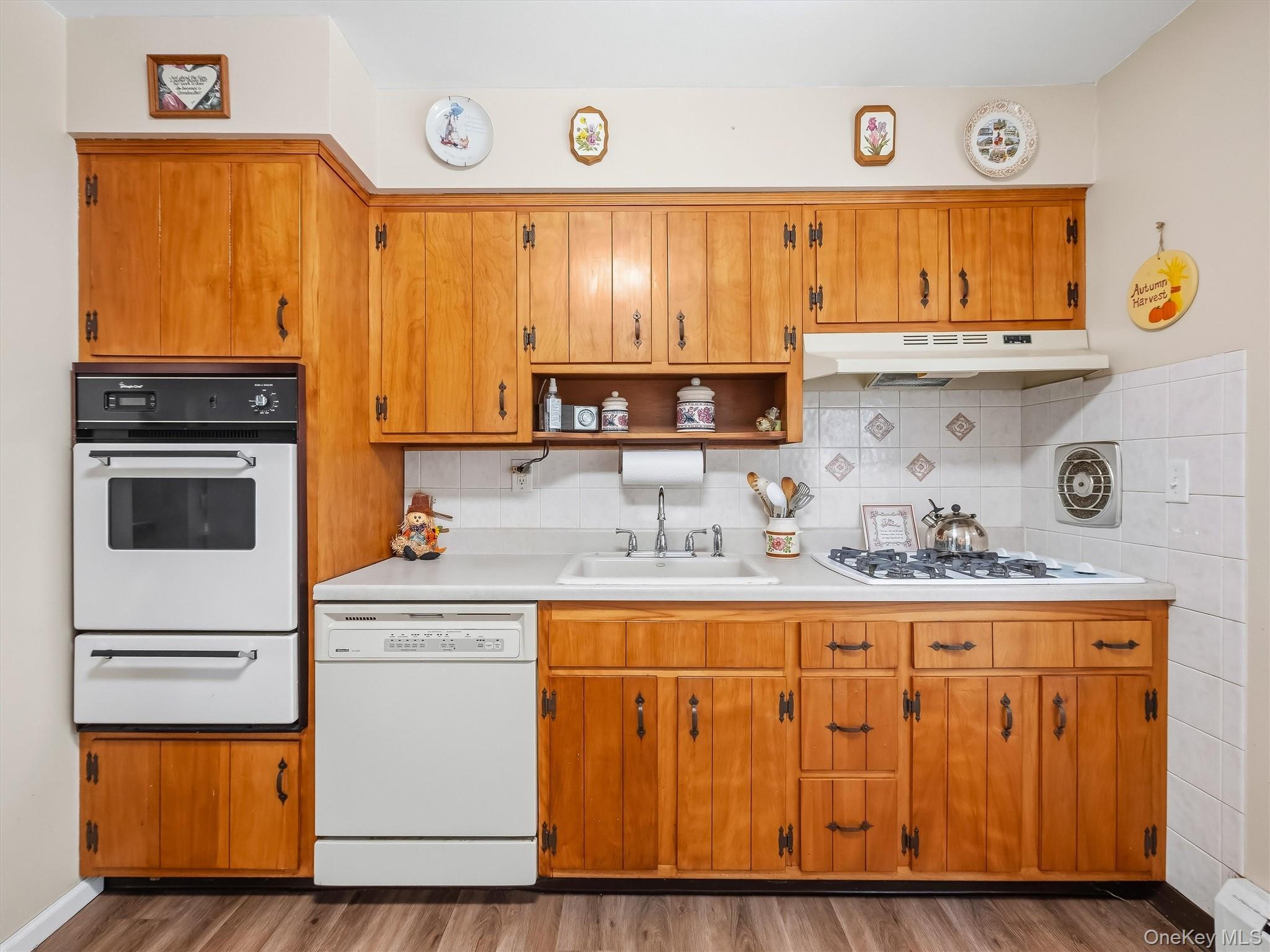 131 Sleepy Hollow Lane Property Photo 16