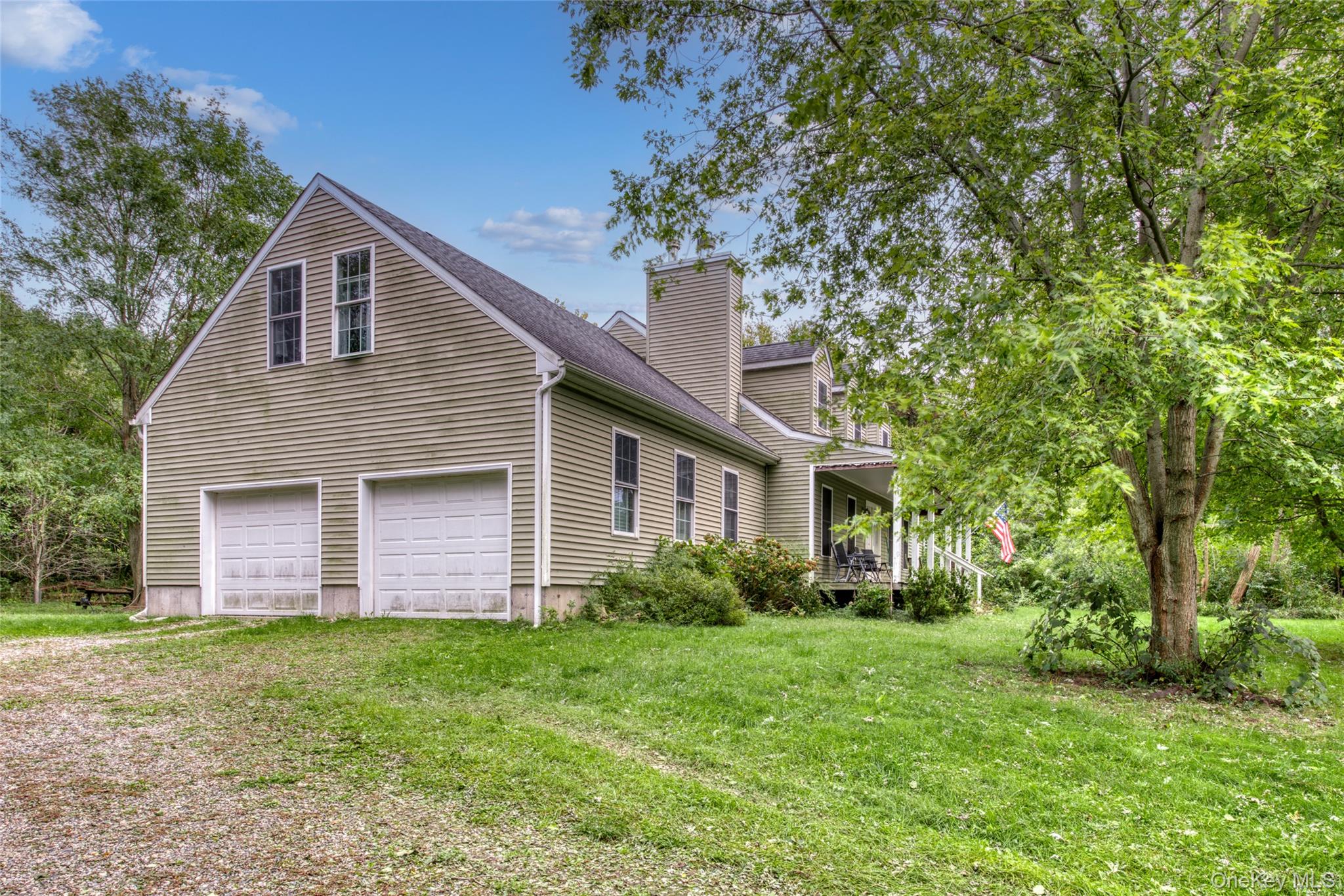 168 Pier Avenue Property Photo 2