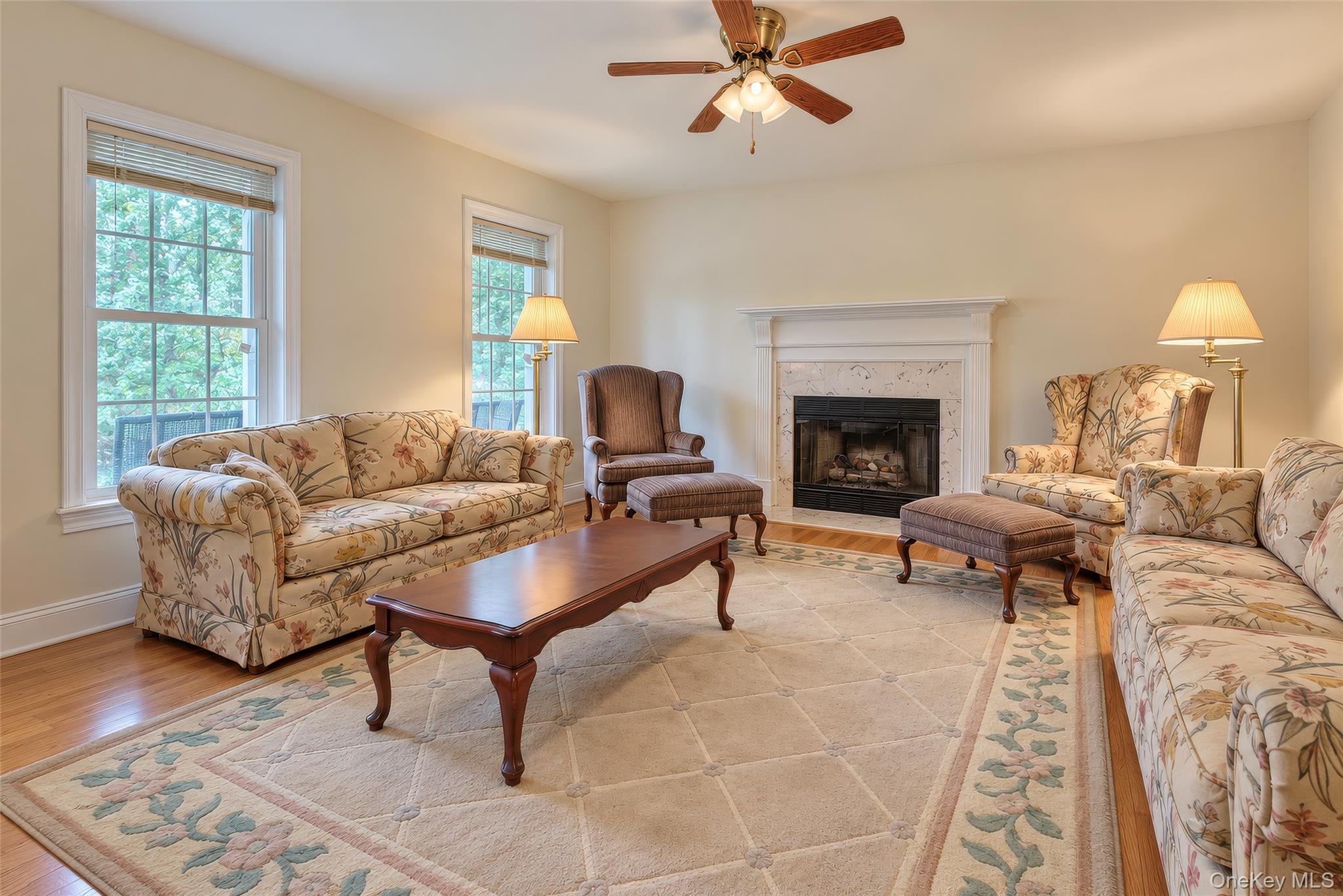 168 Pier Avenue Property Photo 6