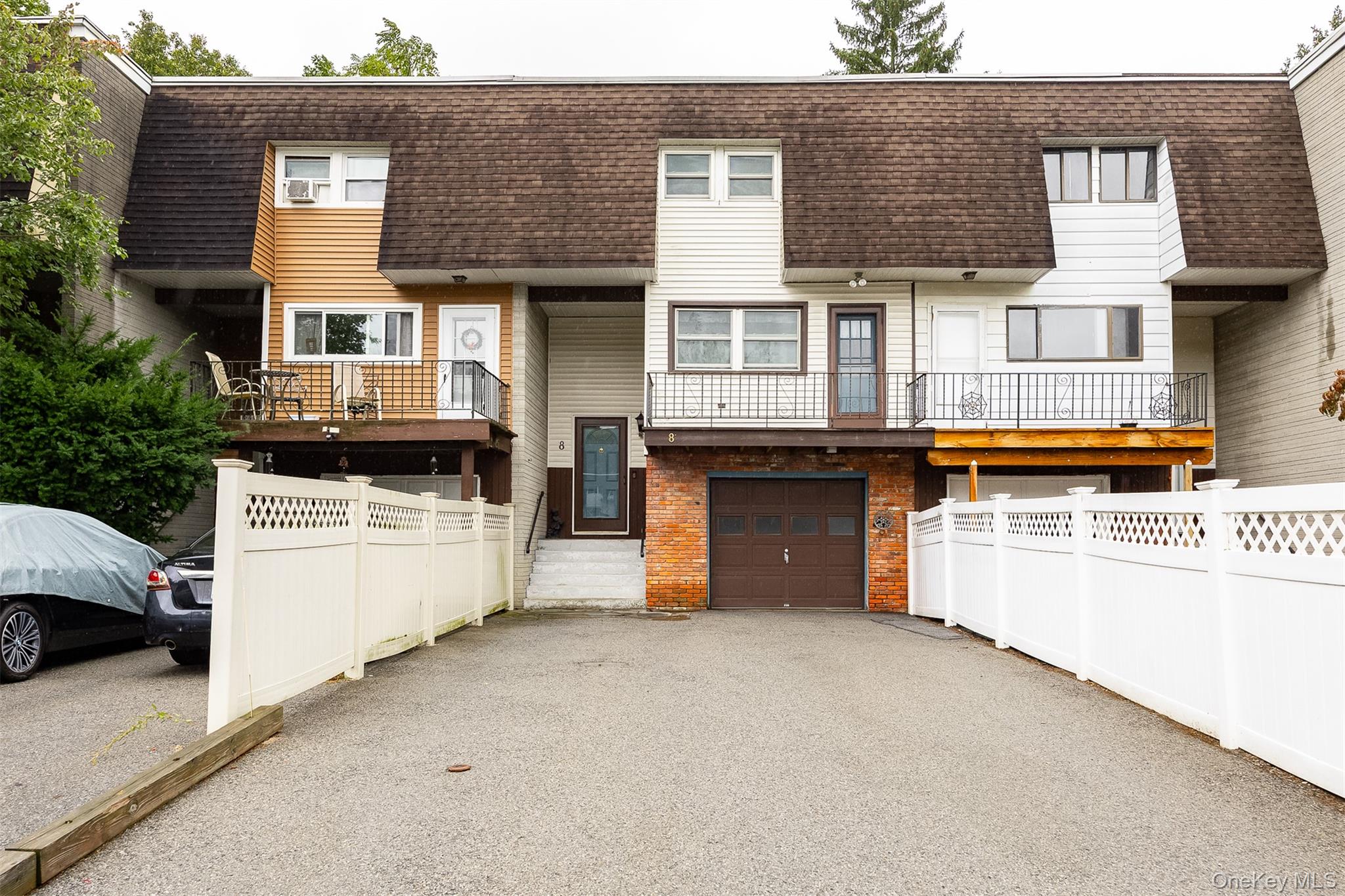 8 Boxwood Court Property Photo 1