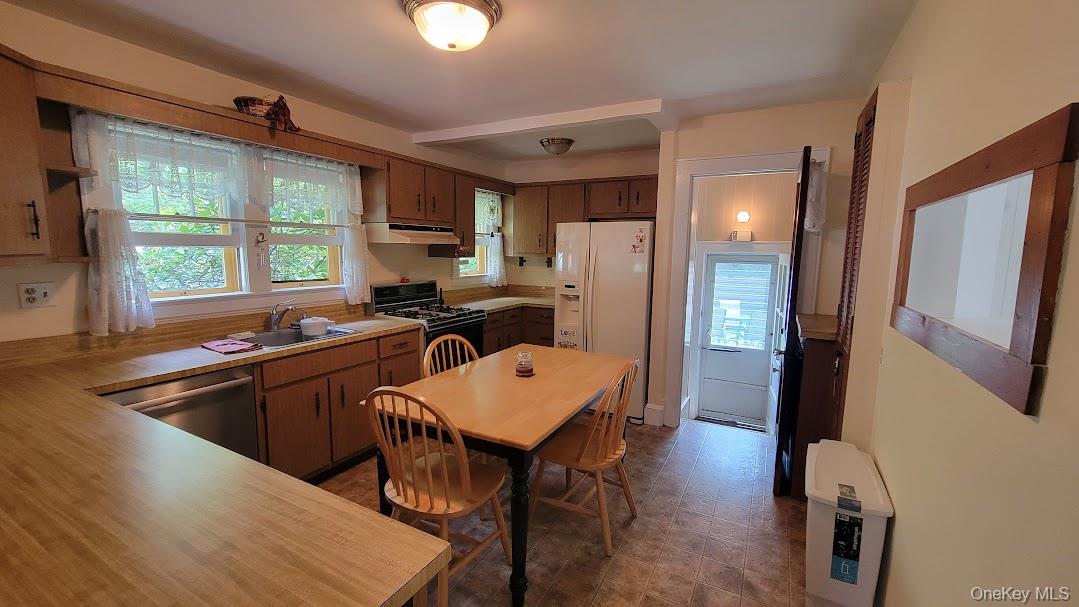 168 Lewis Road Property Photo 15