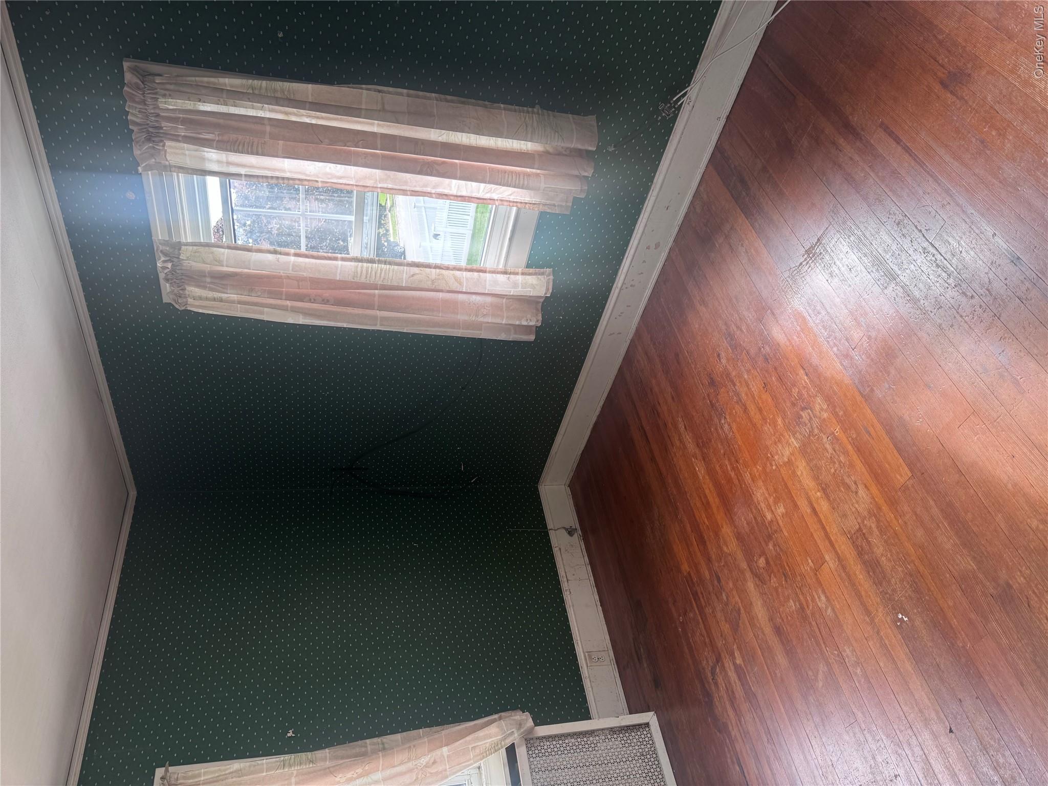 89 N Bergen Place Property Photo 4