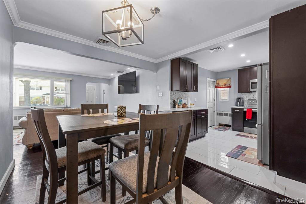 74 Caroline Avenue Property Photo 2