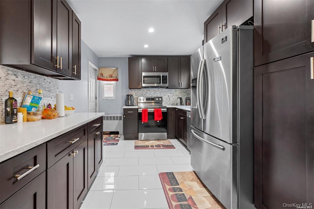 74 Caroline Avenue Property Photo 3