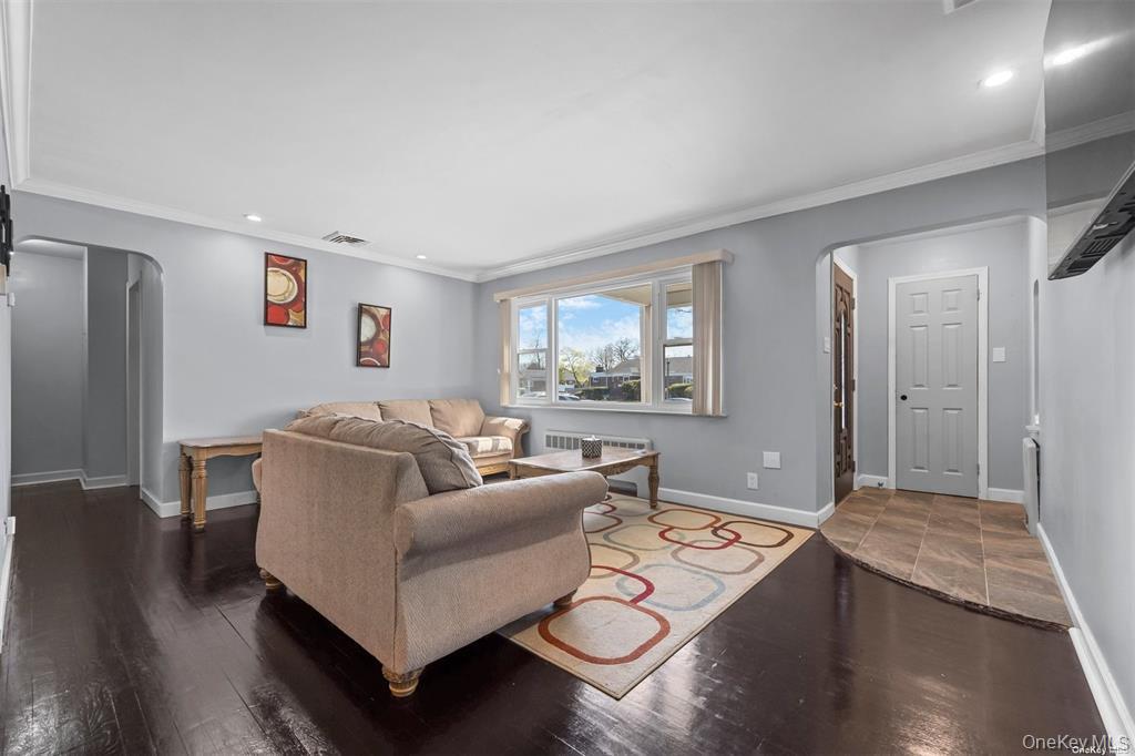 74 Caroline Avenue Property Photo 12