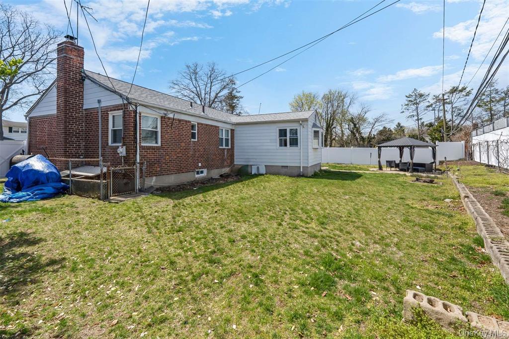 74 Caroline Avenue Property Photo 20