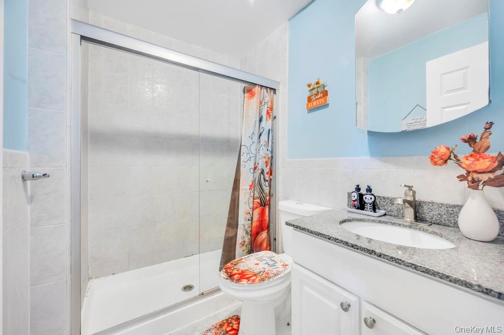 10314 Rockaway Beach Boulevard 2b Property Photo 11
