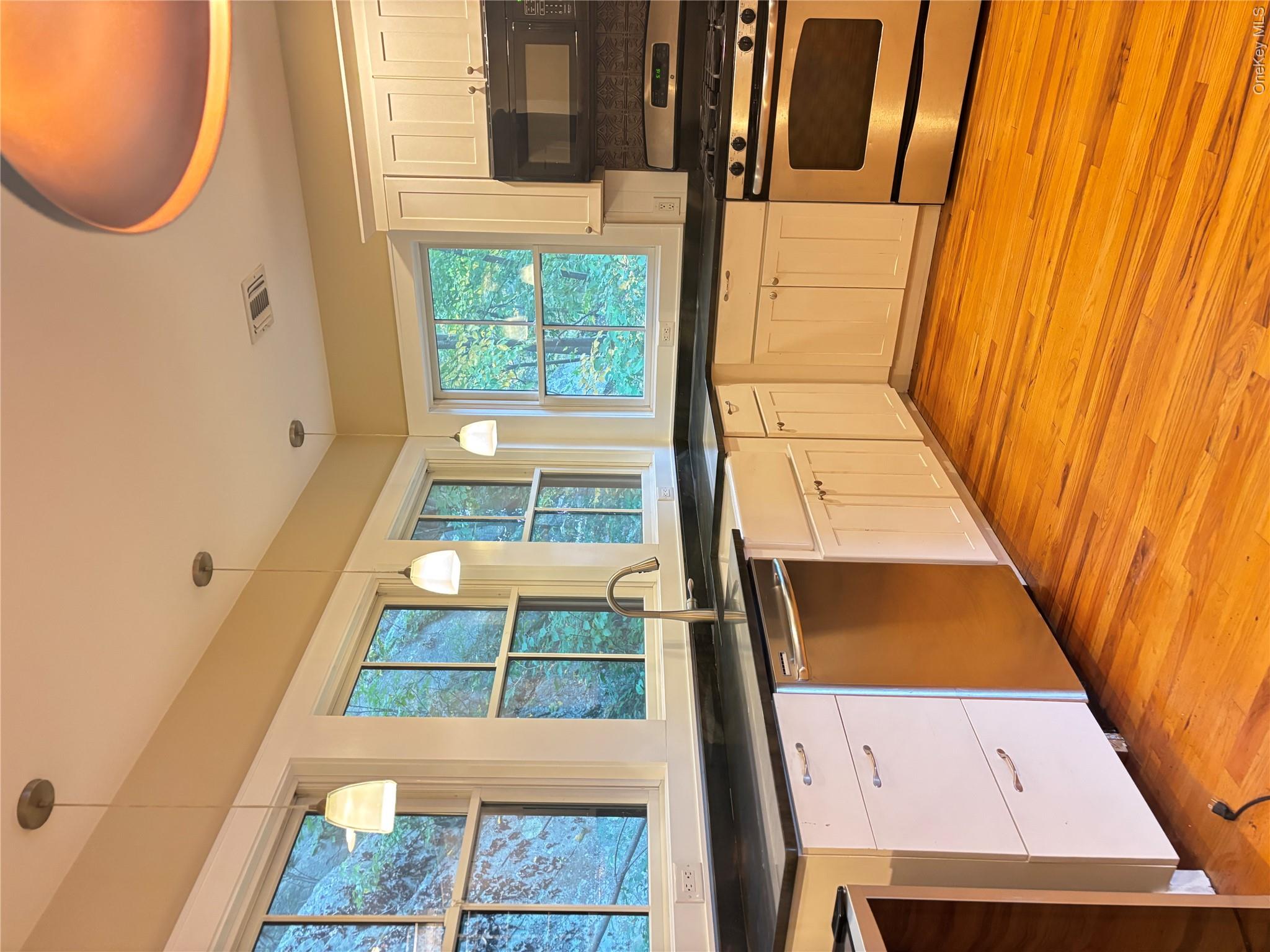 22 Deer Trail Property Photo 9