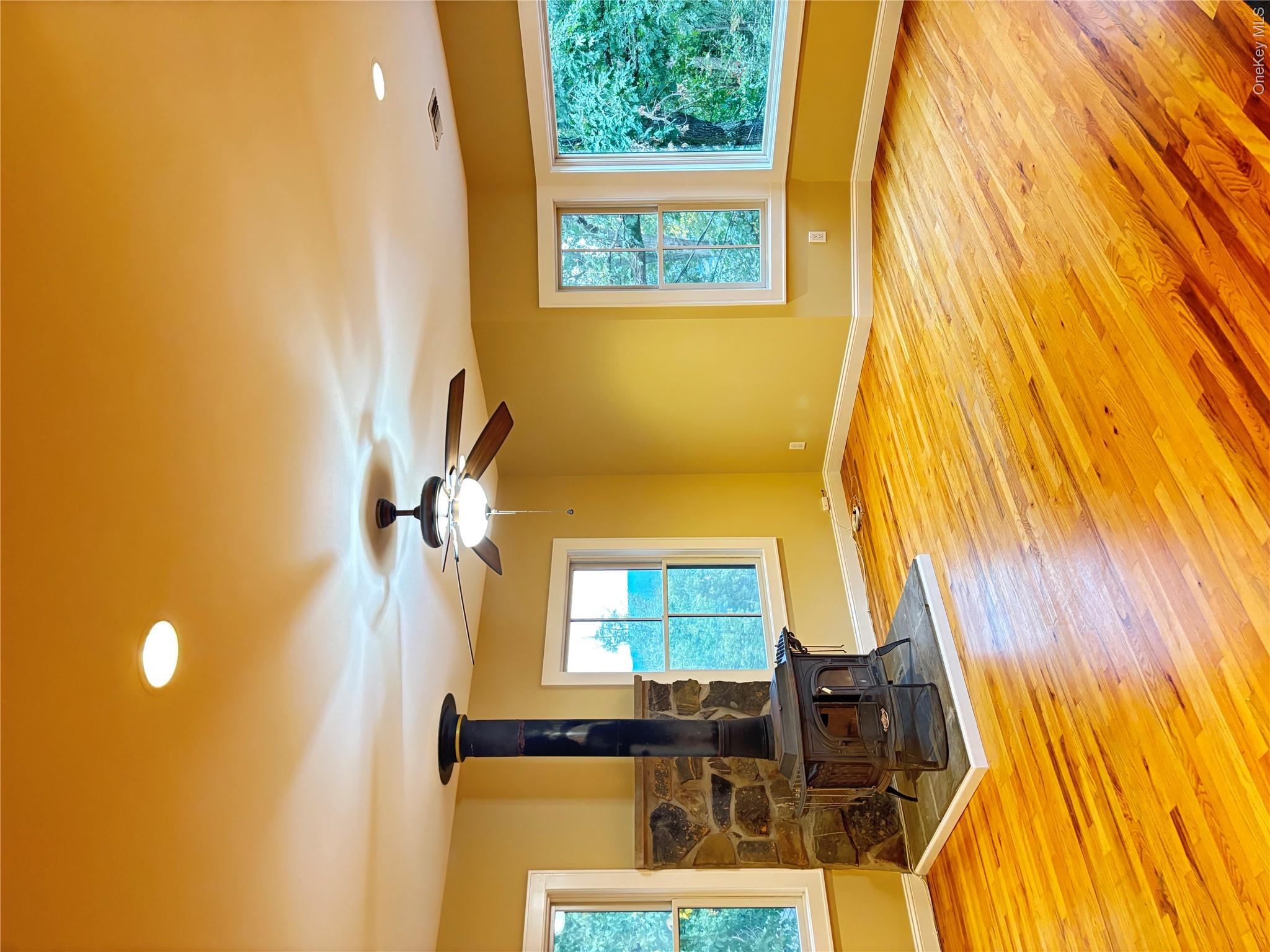 22 Deer Trail Property Photo 11