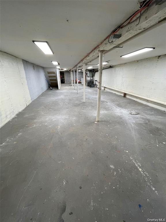 288 Hempstead Avenue Property Photo 10