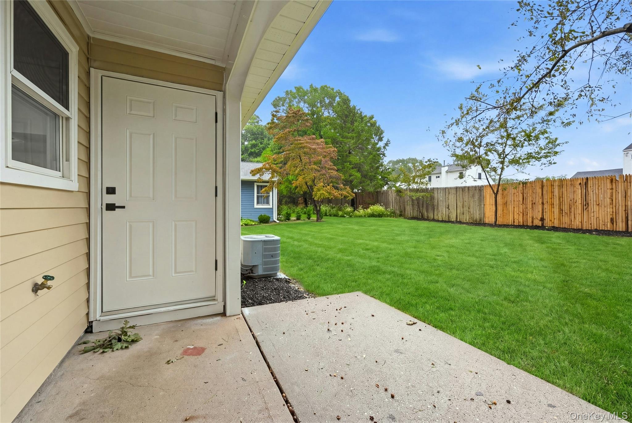 257 Edinburgh Drive Property Photo 30