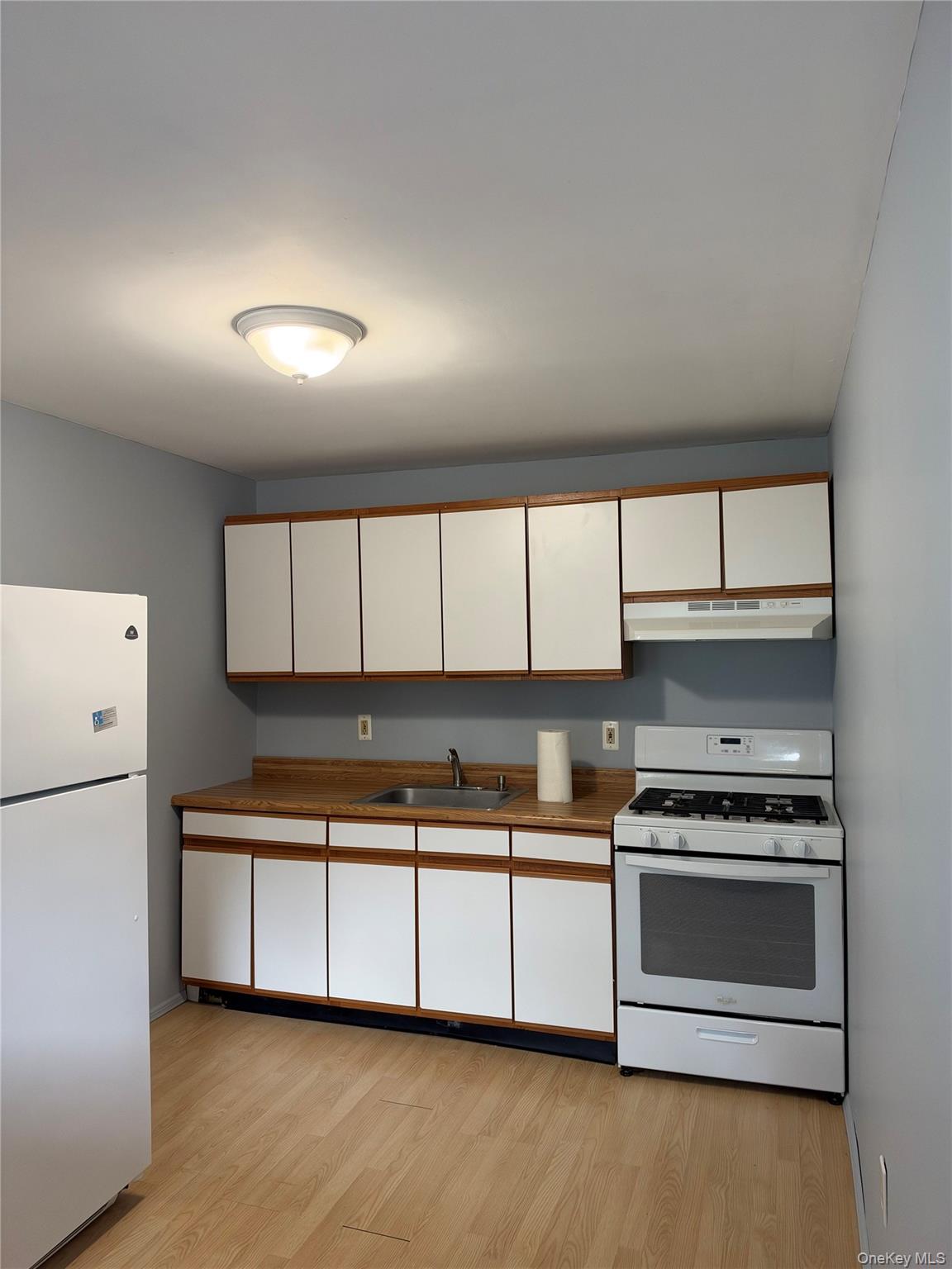 1055367 Property Photo 6