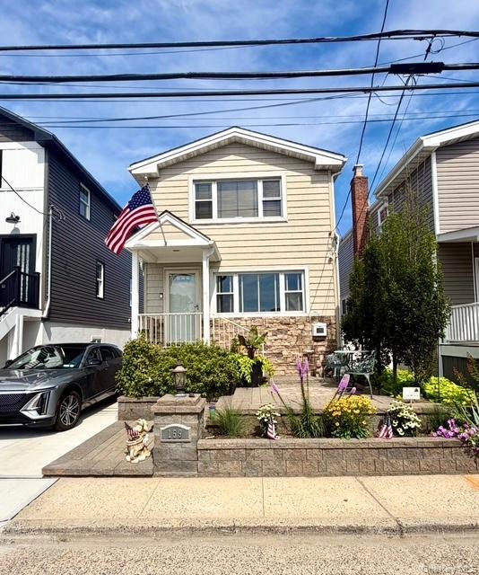 159 Sportsmans Avenue Property Photo 1