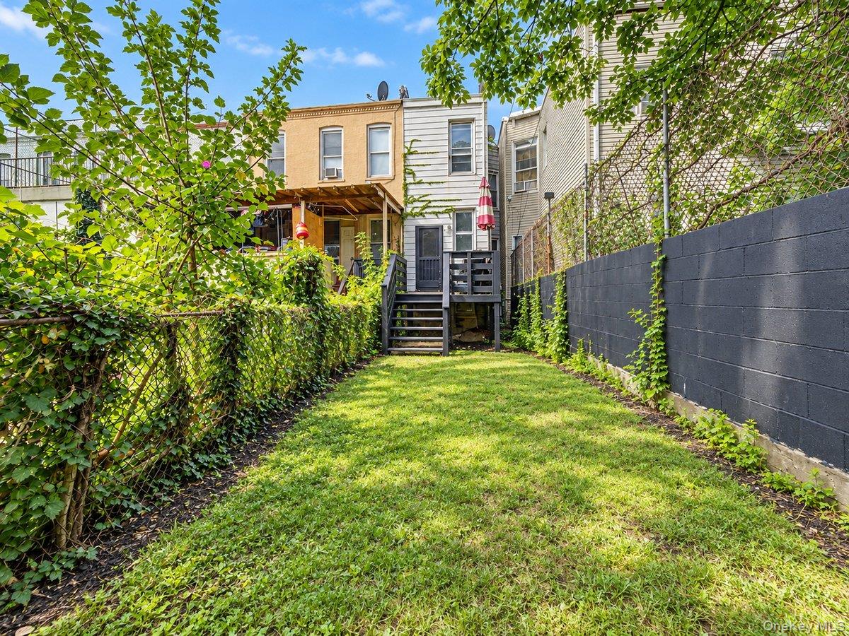 37 Grant Avenue Property Photo 28