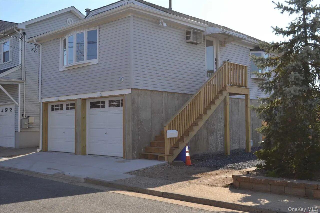 172 Sportsmans Avenue Property Photo 1