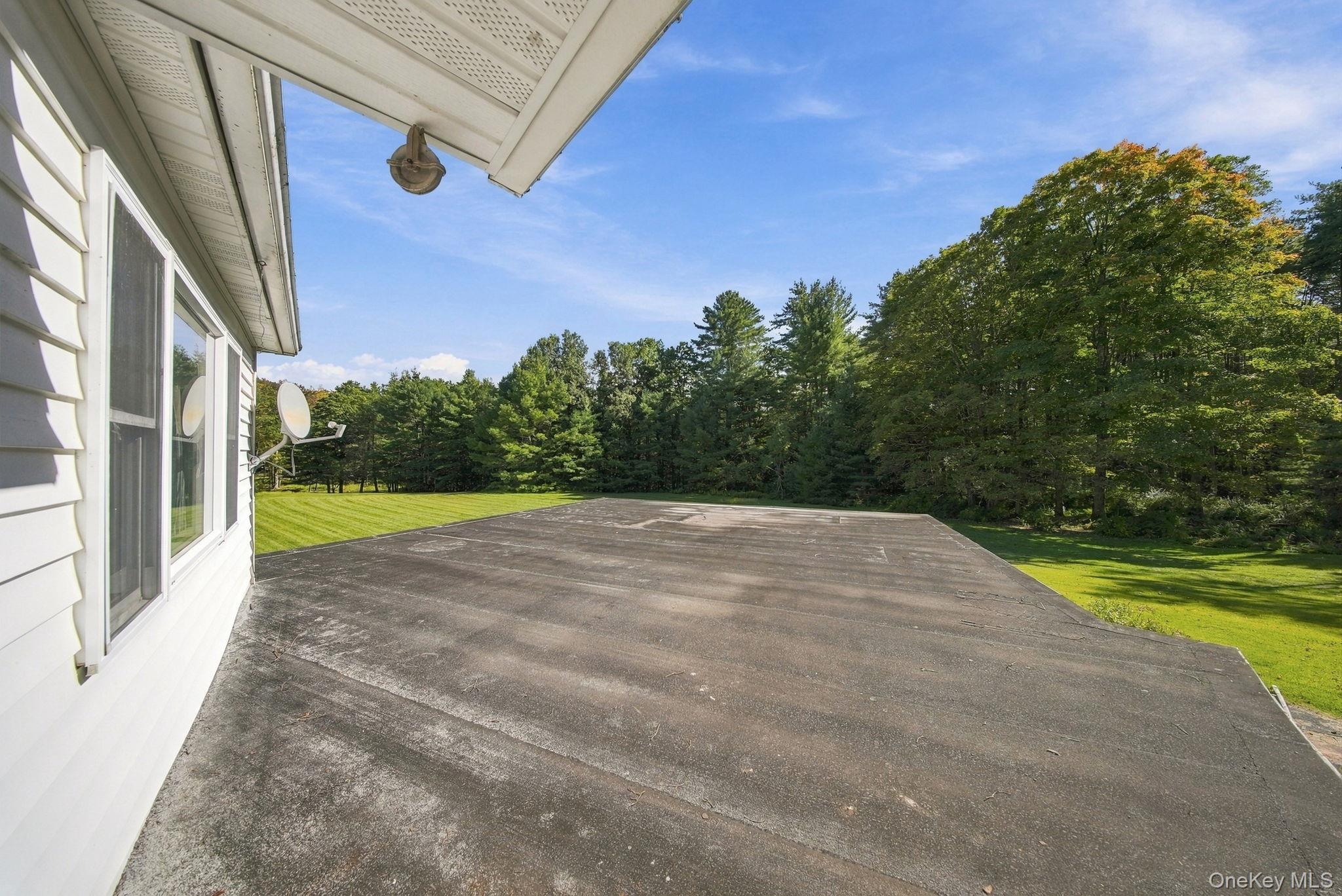 24 Wolf Lake Road Property Photo 33