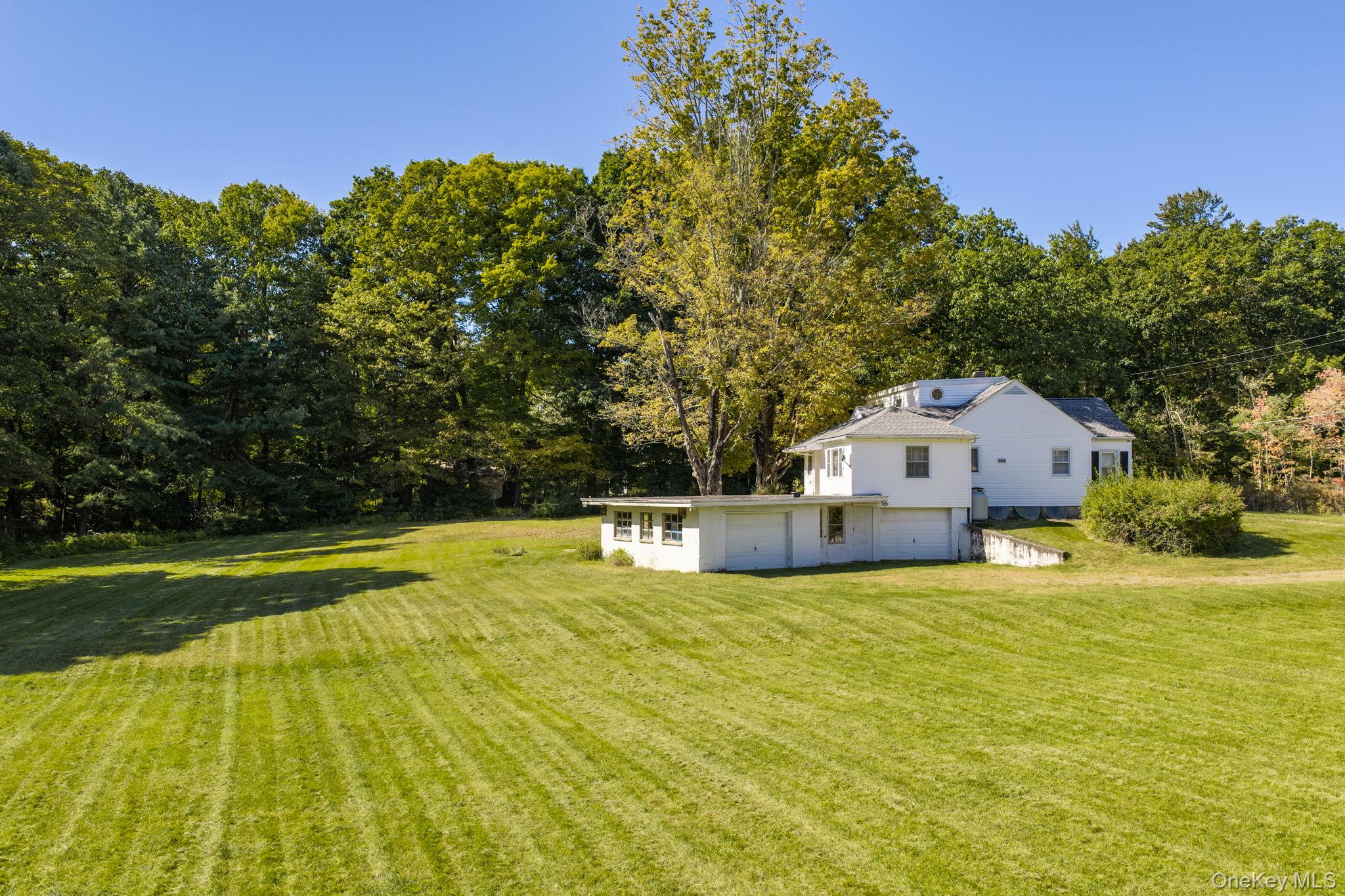 24 Wolf Lake Road Property Photo 36