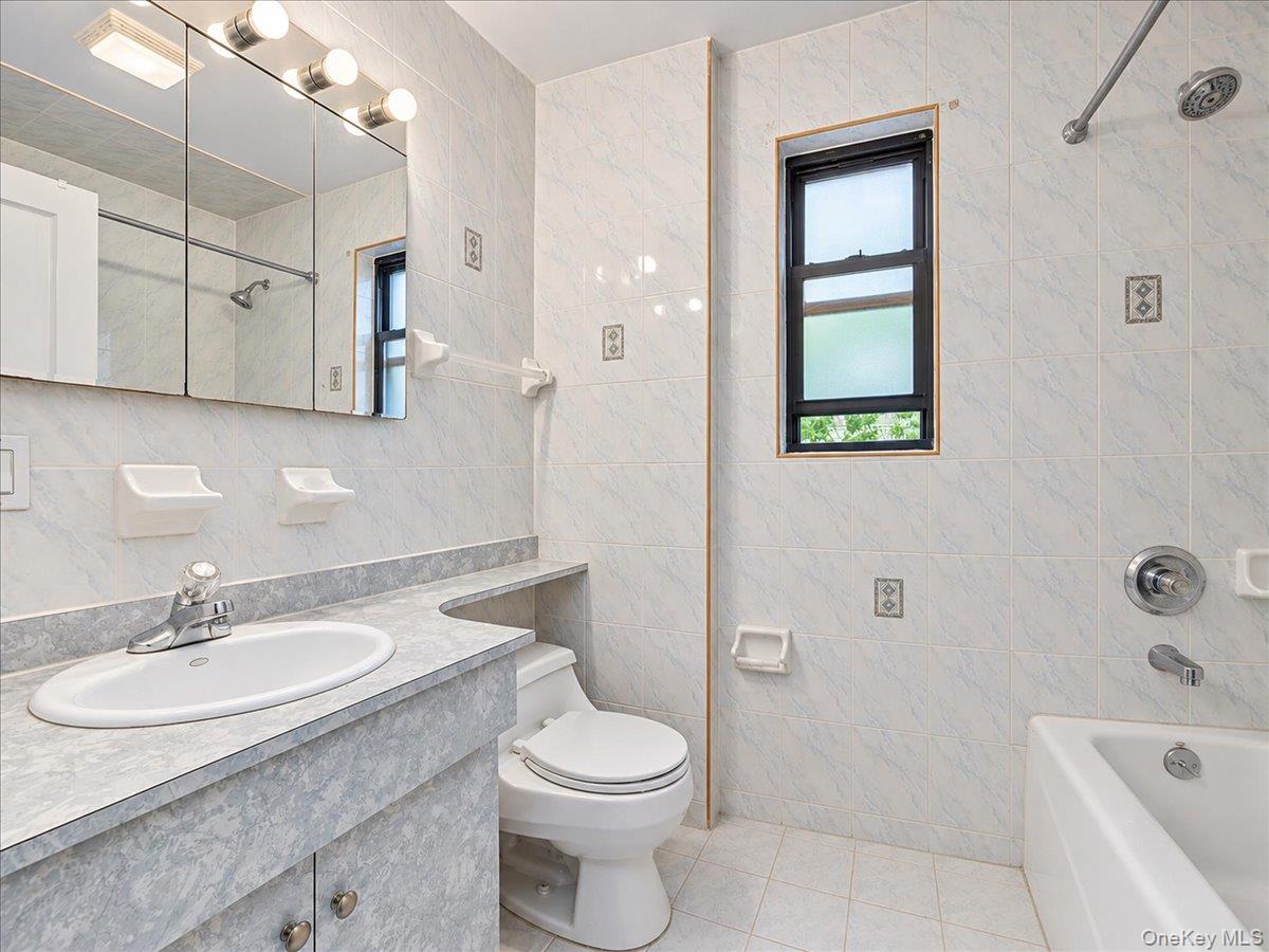 75-79 181st Street Property Photo 22