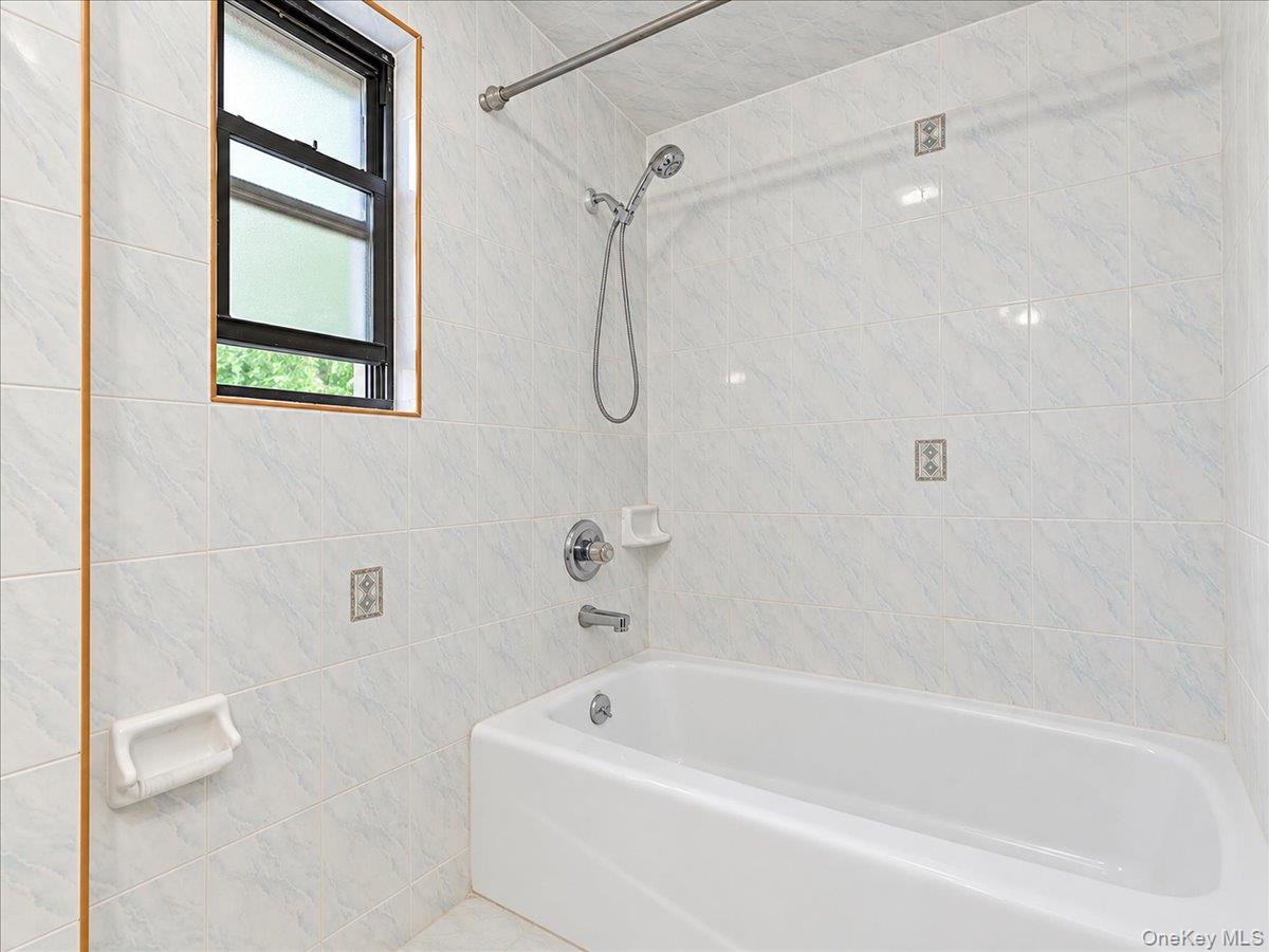75-79 181st Street Property Photo 23