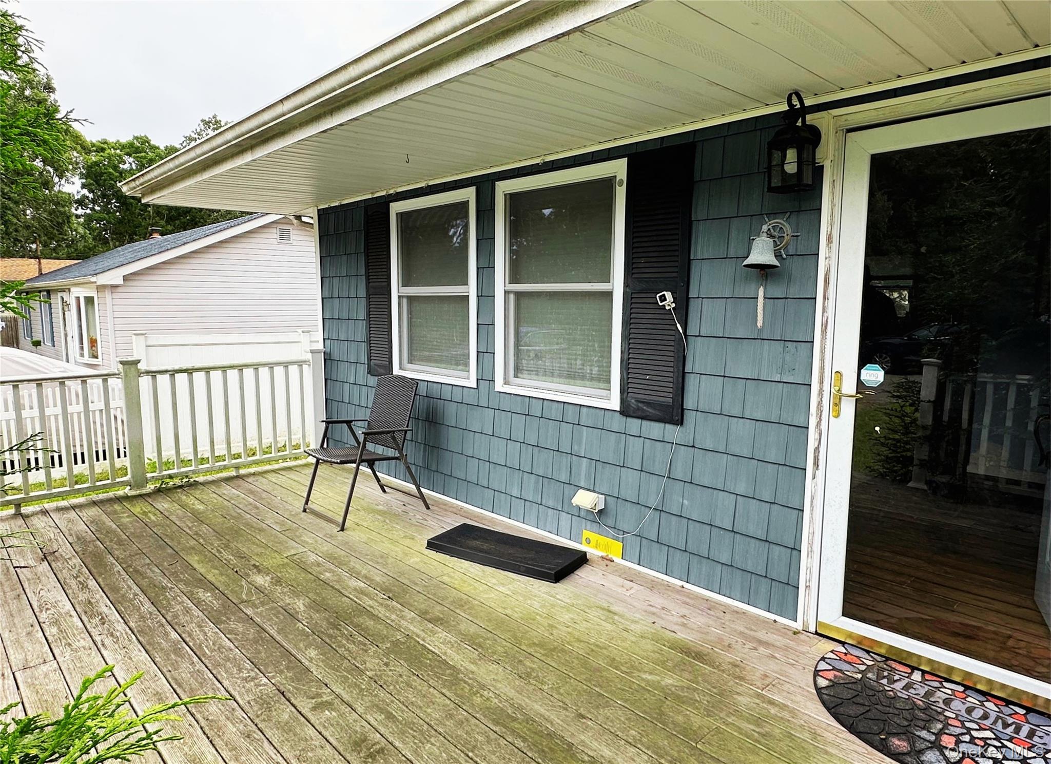 44 Floradora Drive Property Photo 4