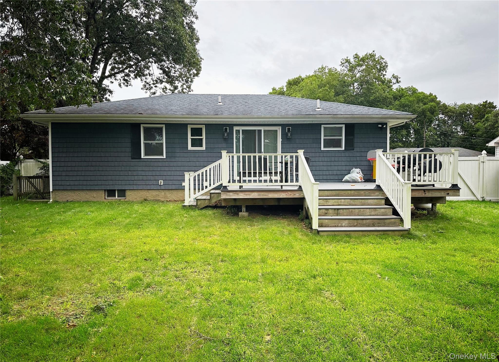 44 Floradora Drive Property Photo 23