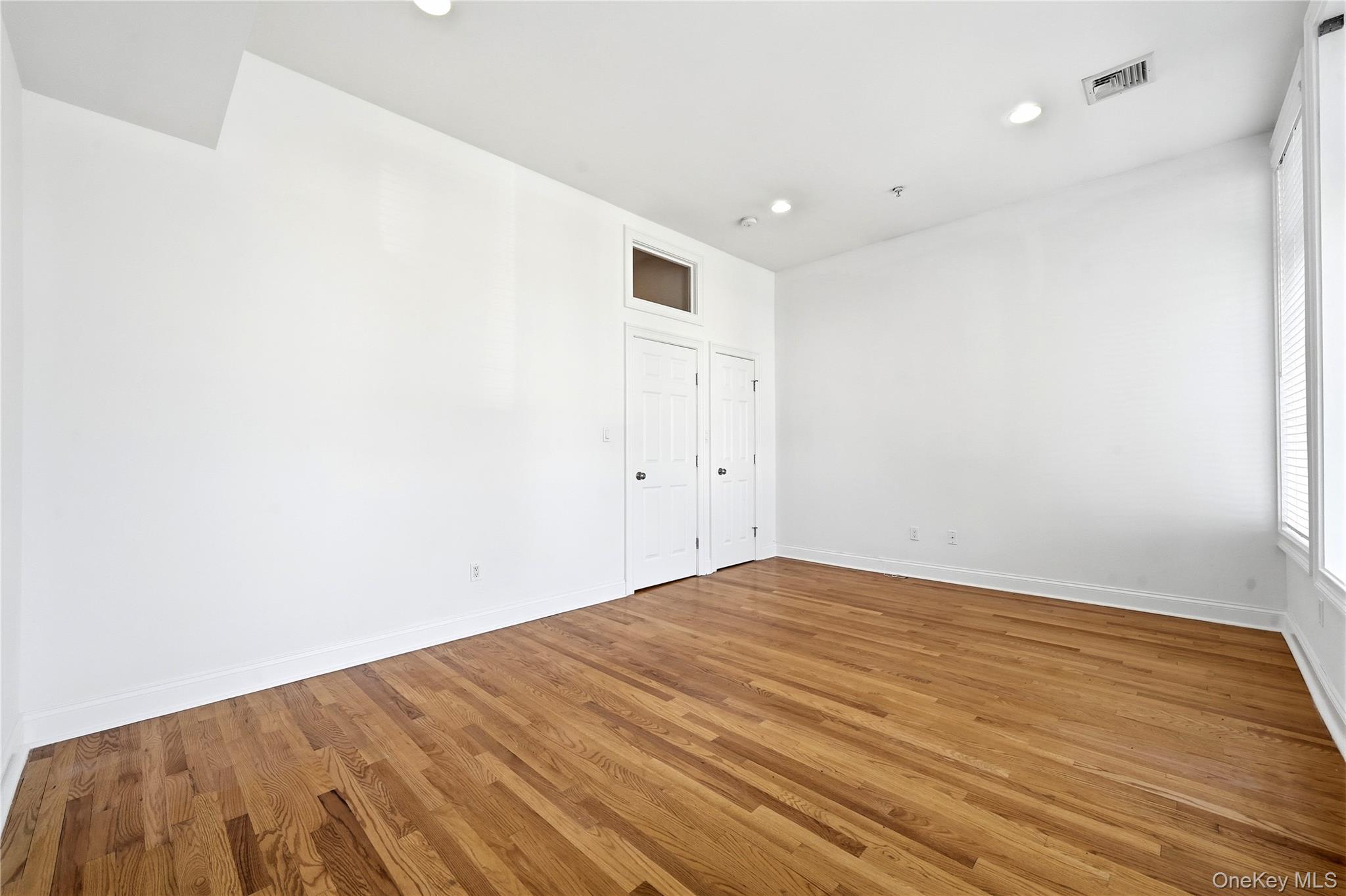 276 Main Street 2f Property Photo 16