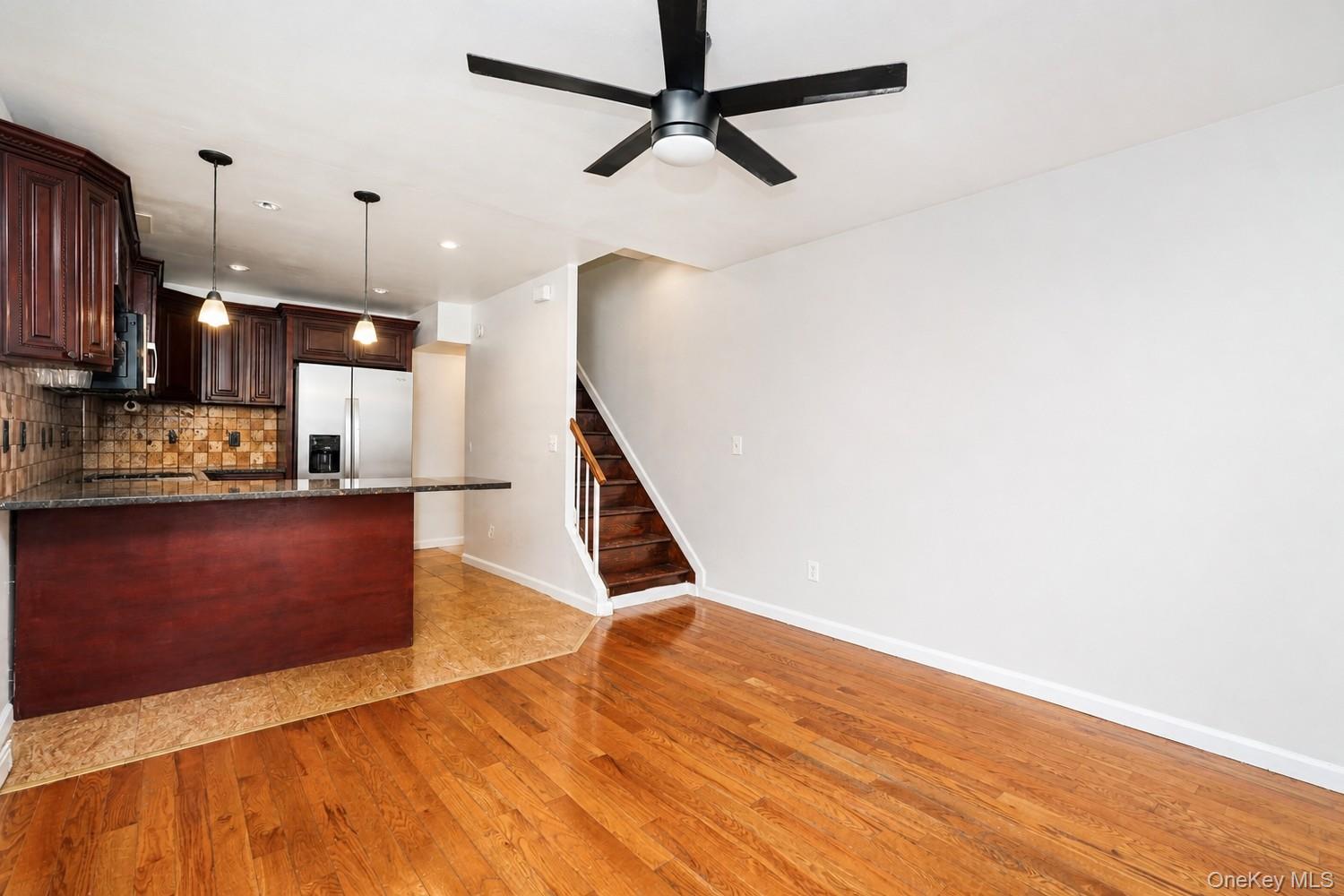360 Barlow Avenue 6a Property Photo 6
