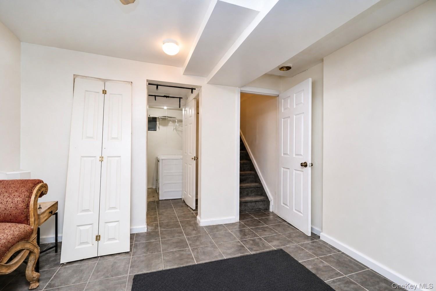 360 Barlow Avenue 6a Property Photo 19