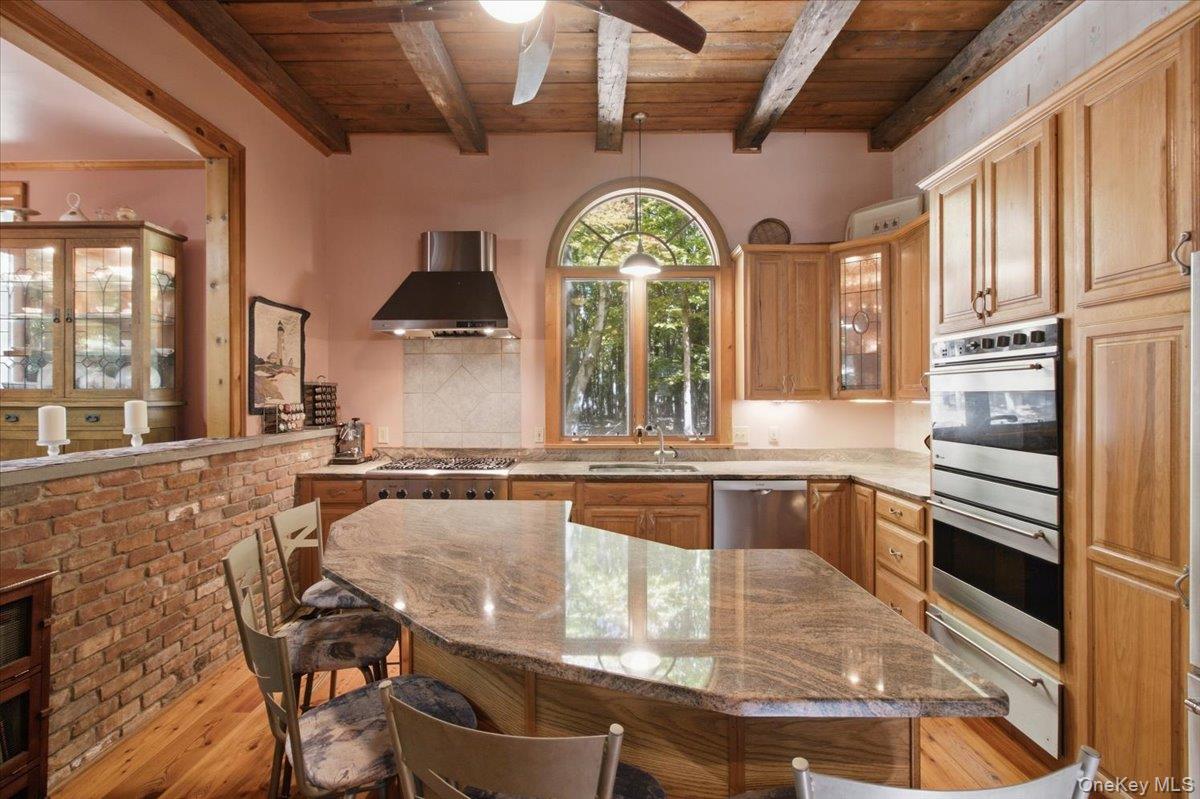 199 Paddock Road Property Photo 11