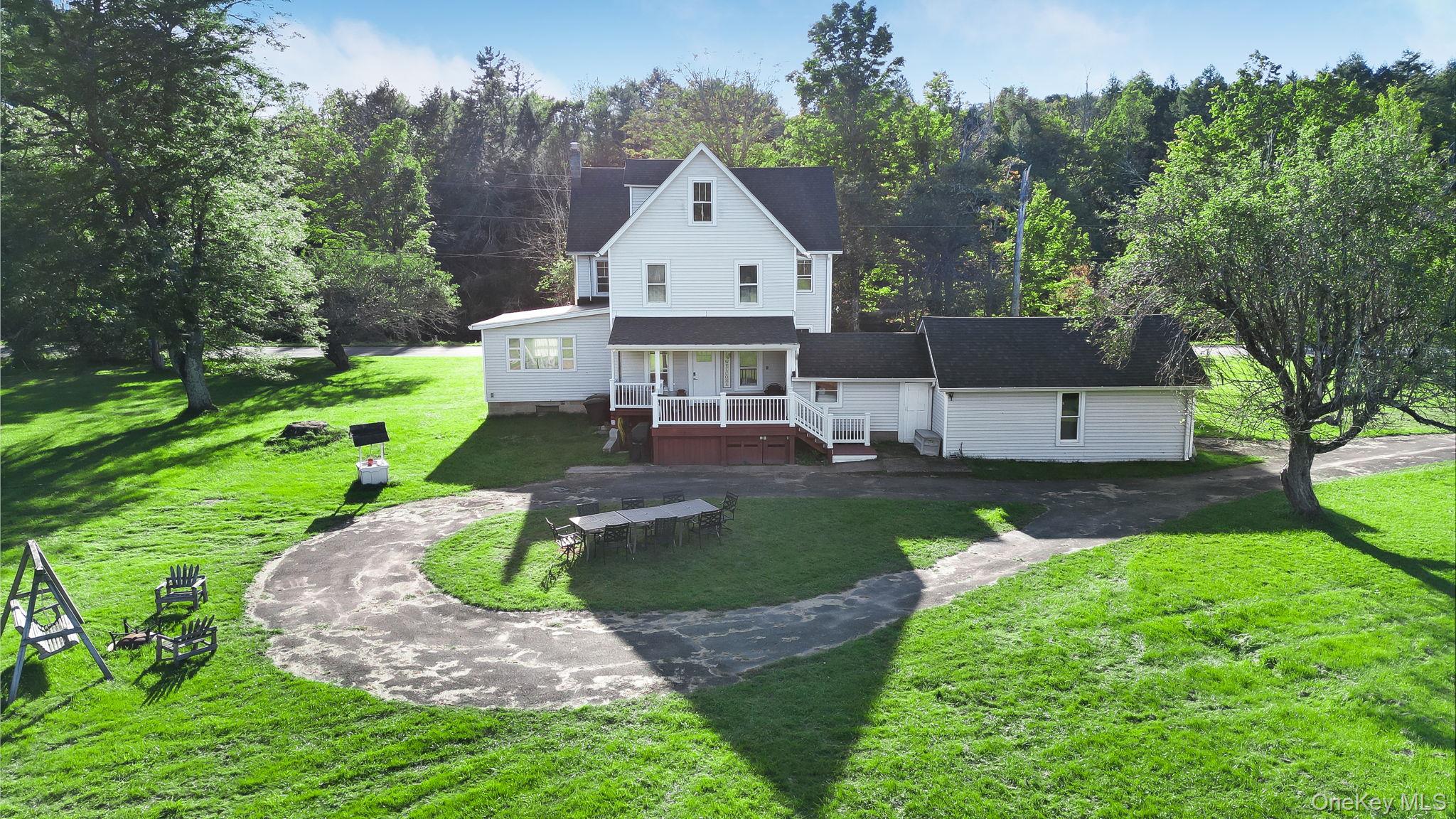 463 River Road Property Photo 1