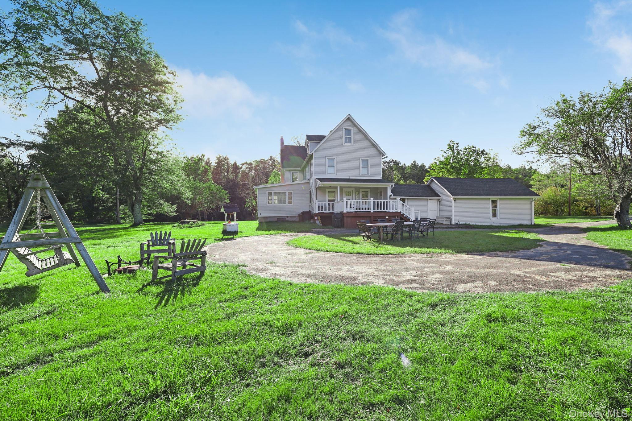 463 River Road Property Photo 4